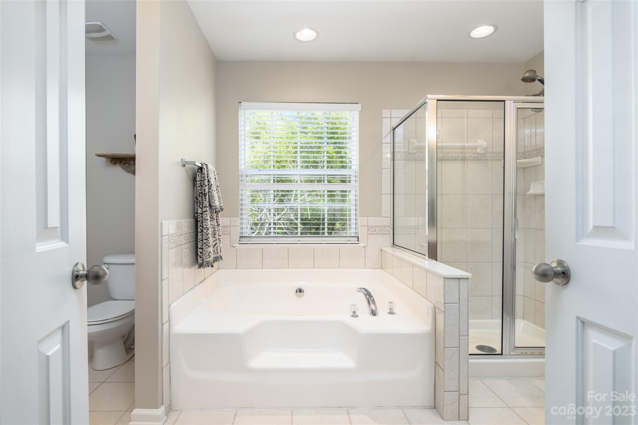 1305 Cochrane Woods Lane