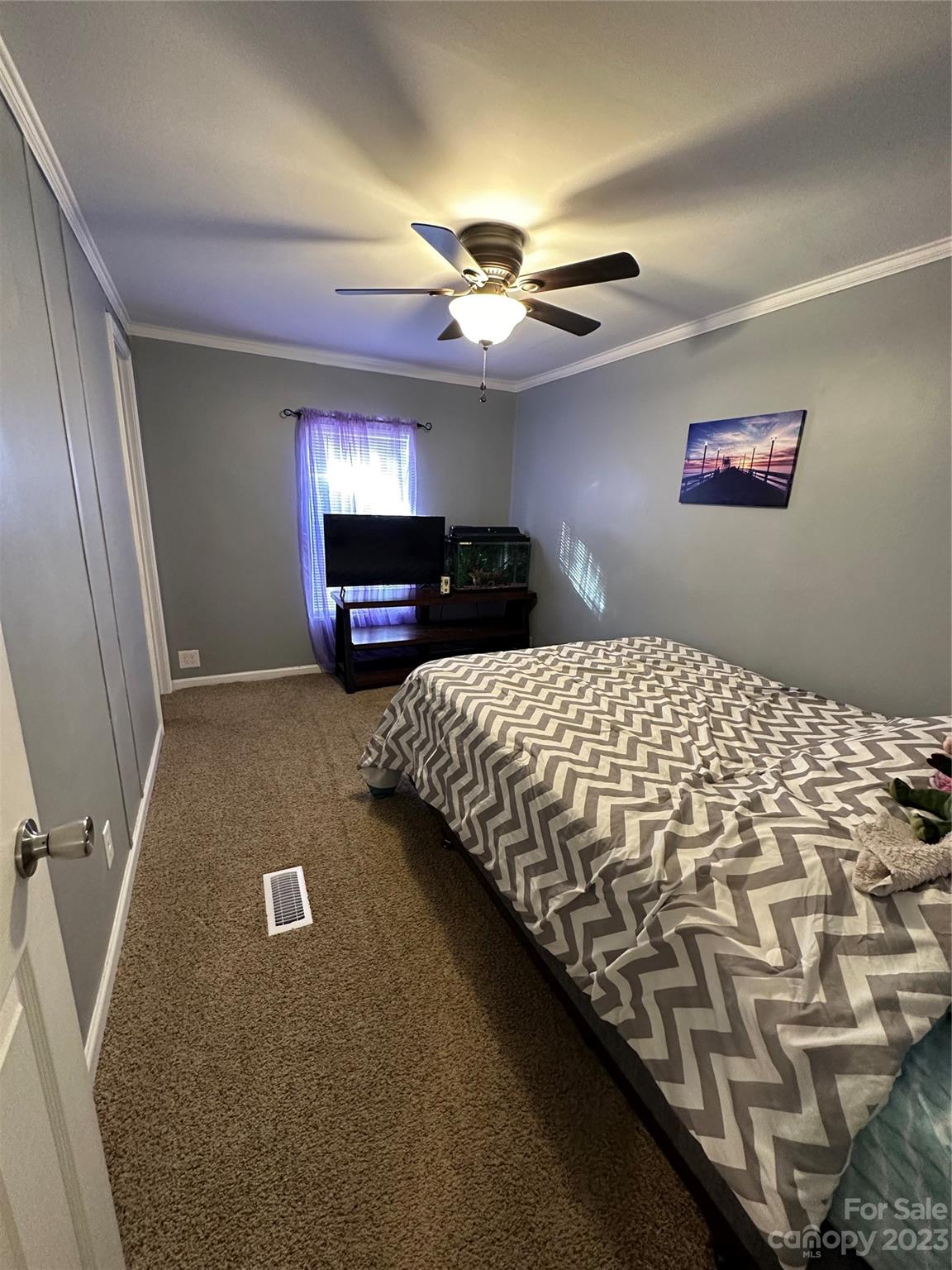 1086 Southwood Drive