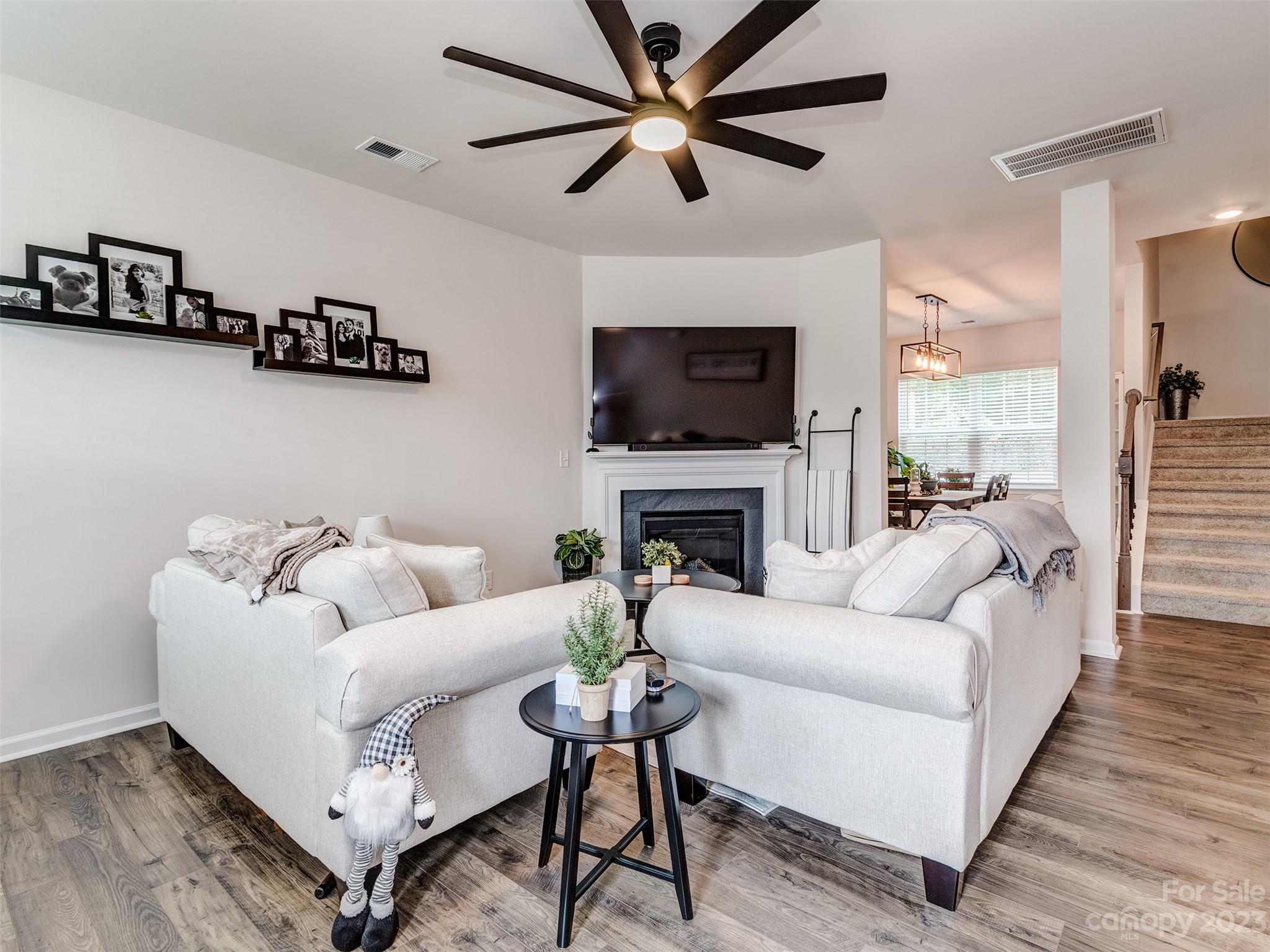 534 King Clover Lane