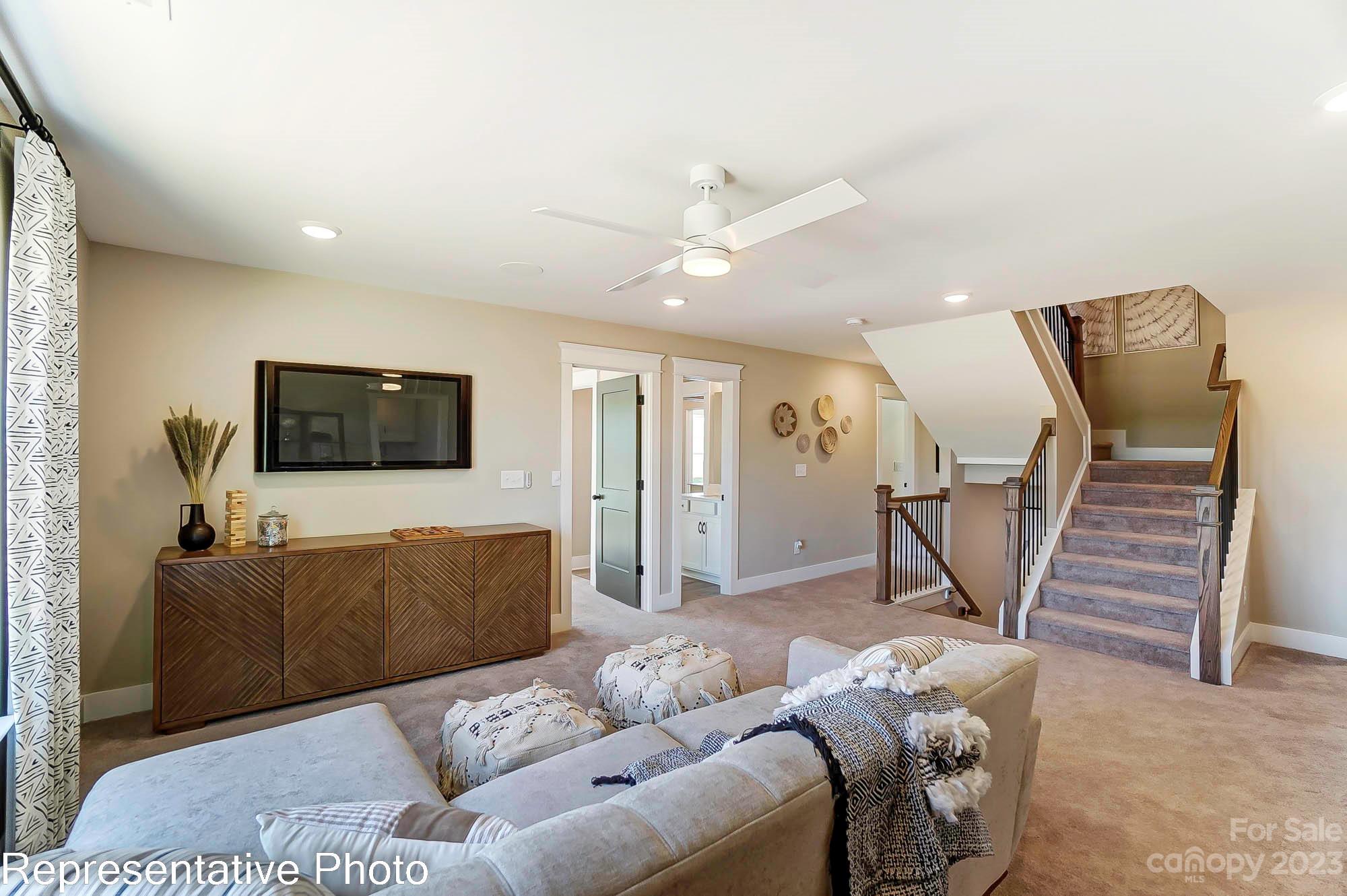 111 W Heart Pine Lane Unit: 33