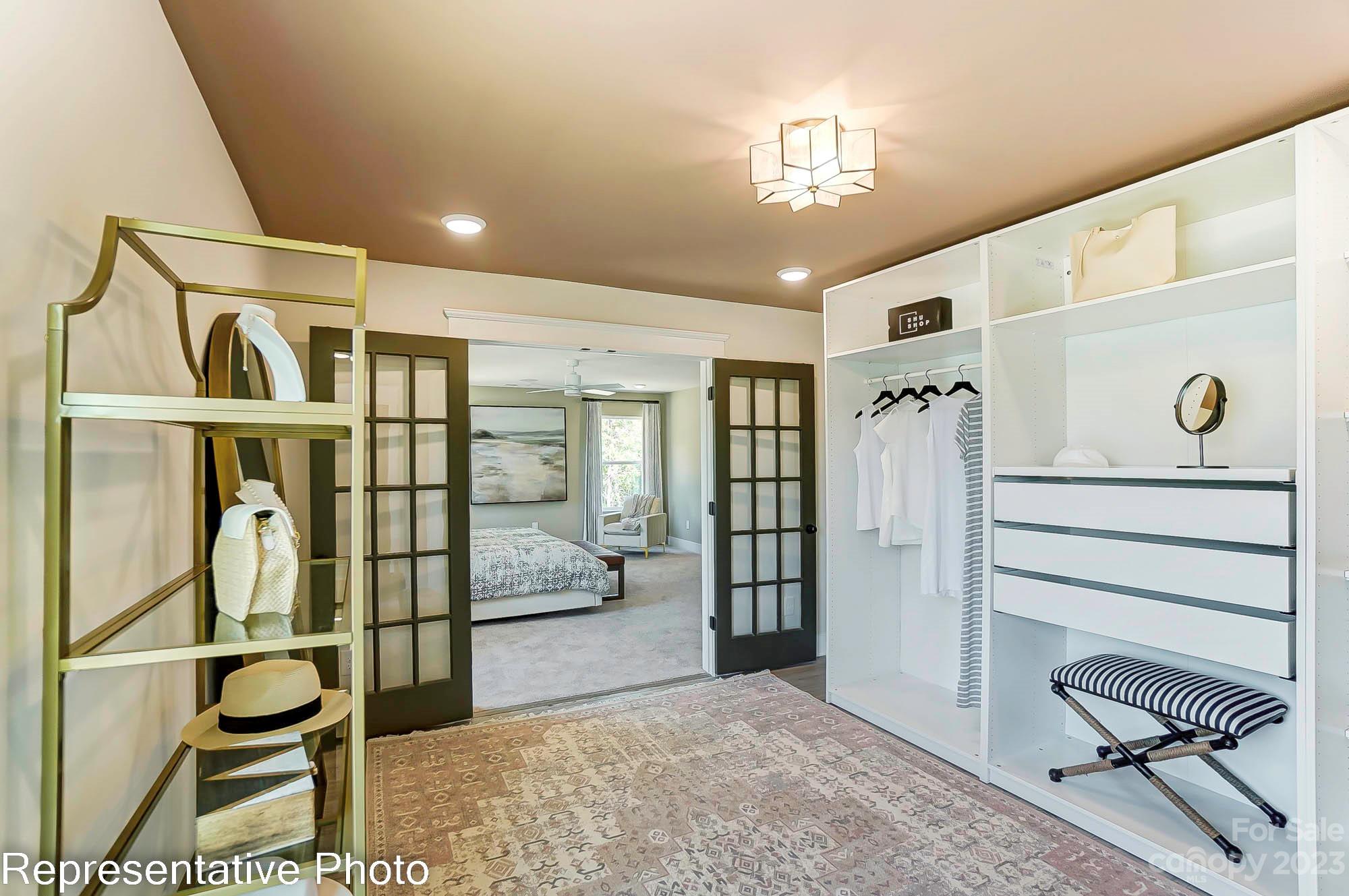 111 W Heart Pine Lane Unit: 33