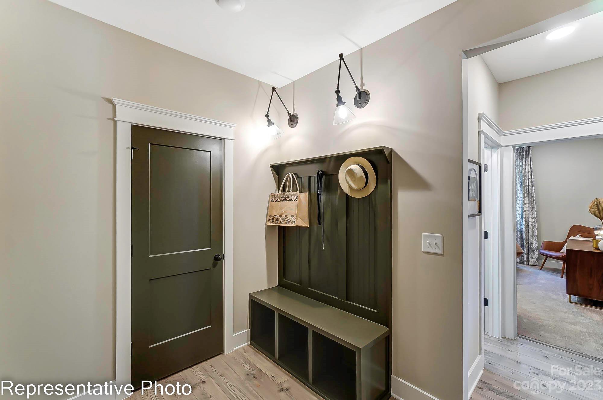 111 W Heart Pine Lane Unit: 33