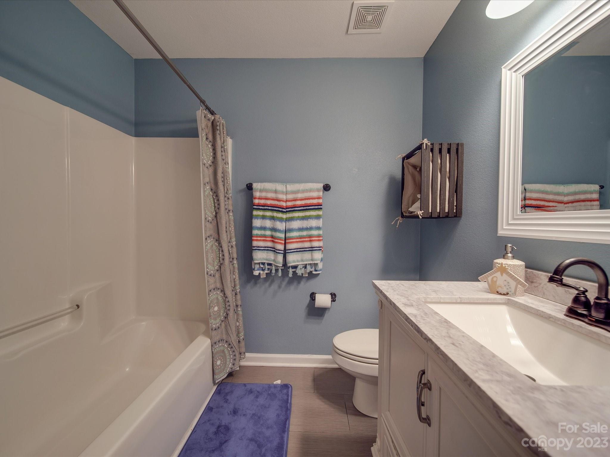 5328 Silabert Avenue