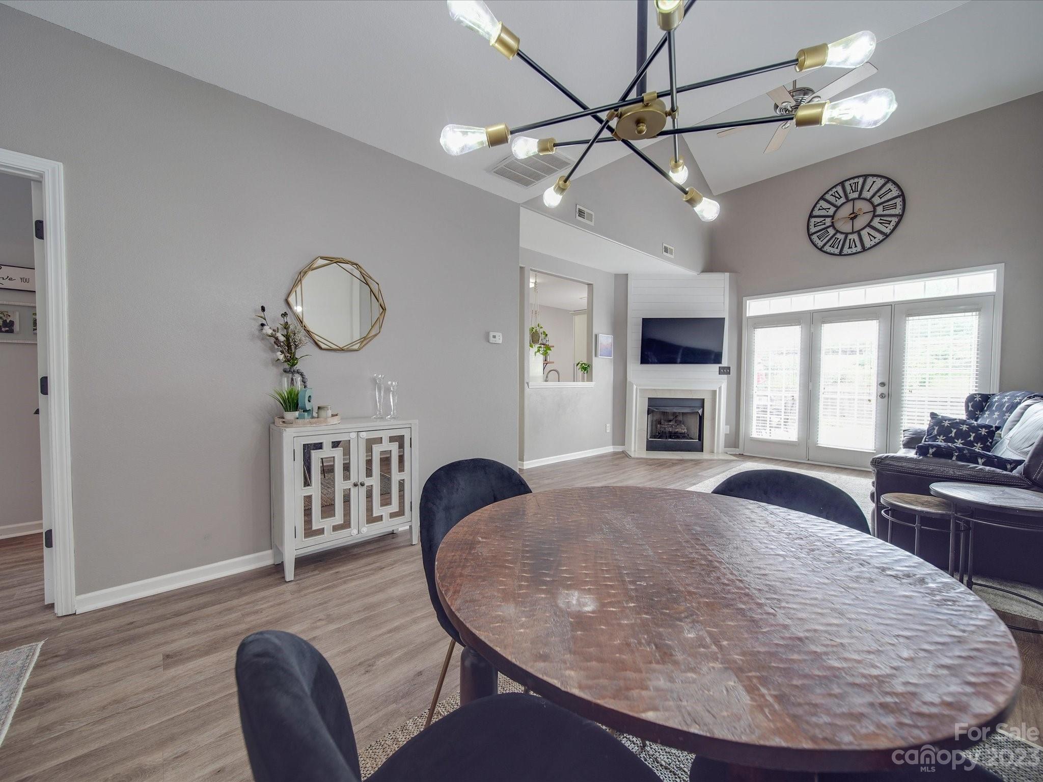 5328 Silabert Avenue