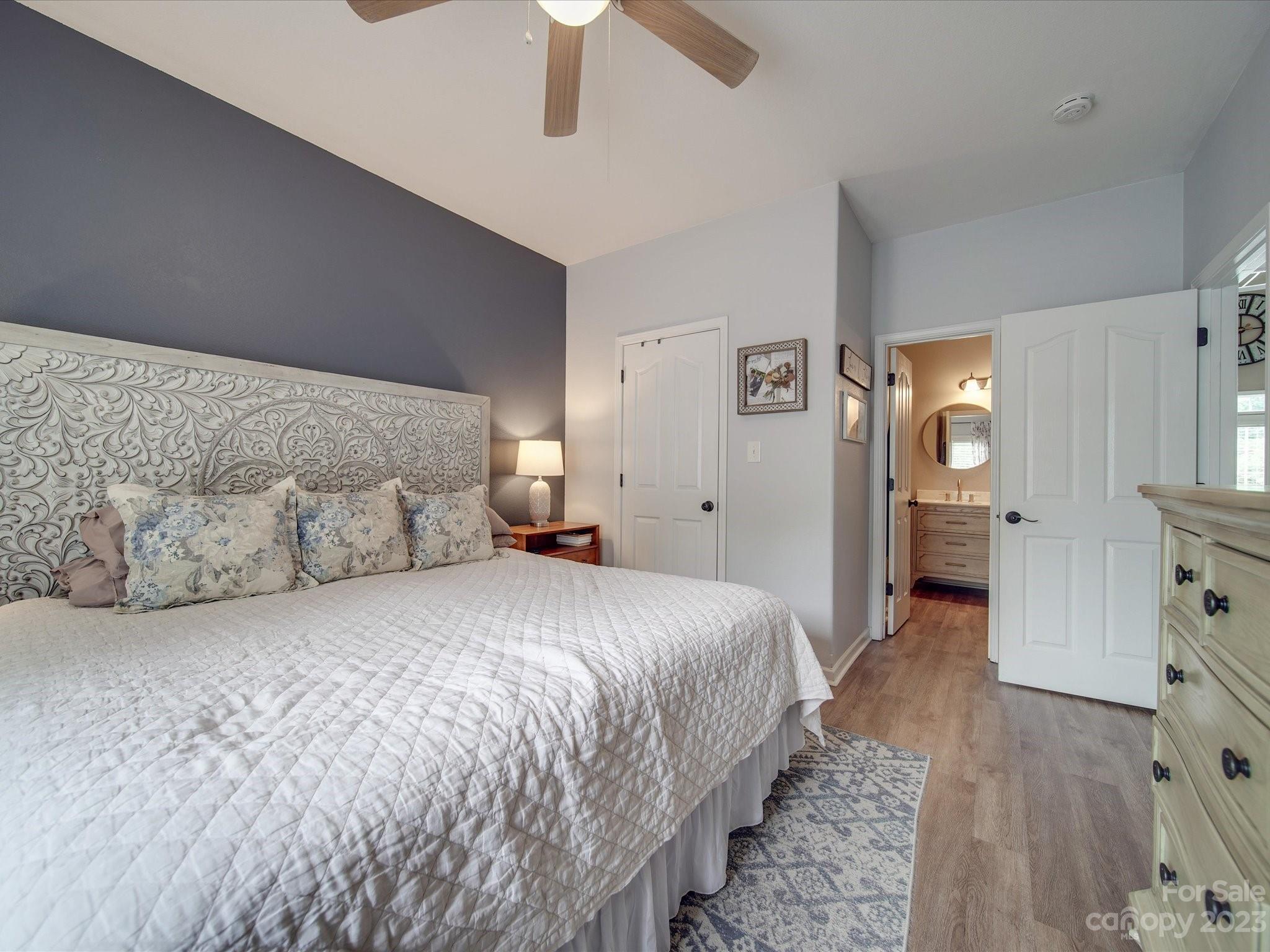 5328 Silabert Avenue