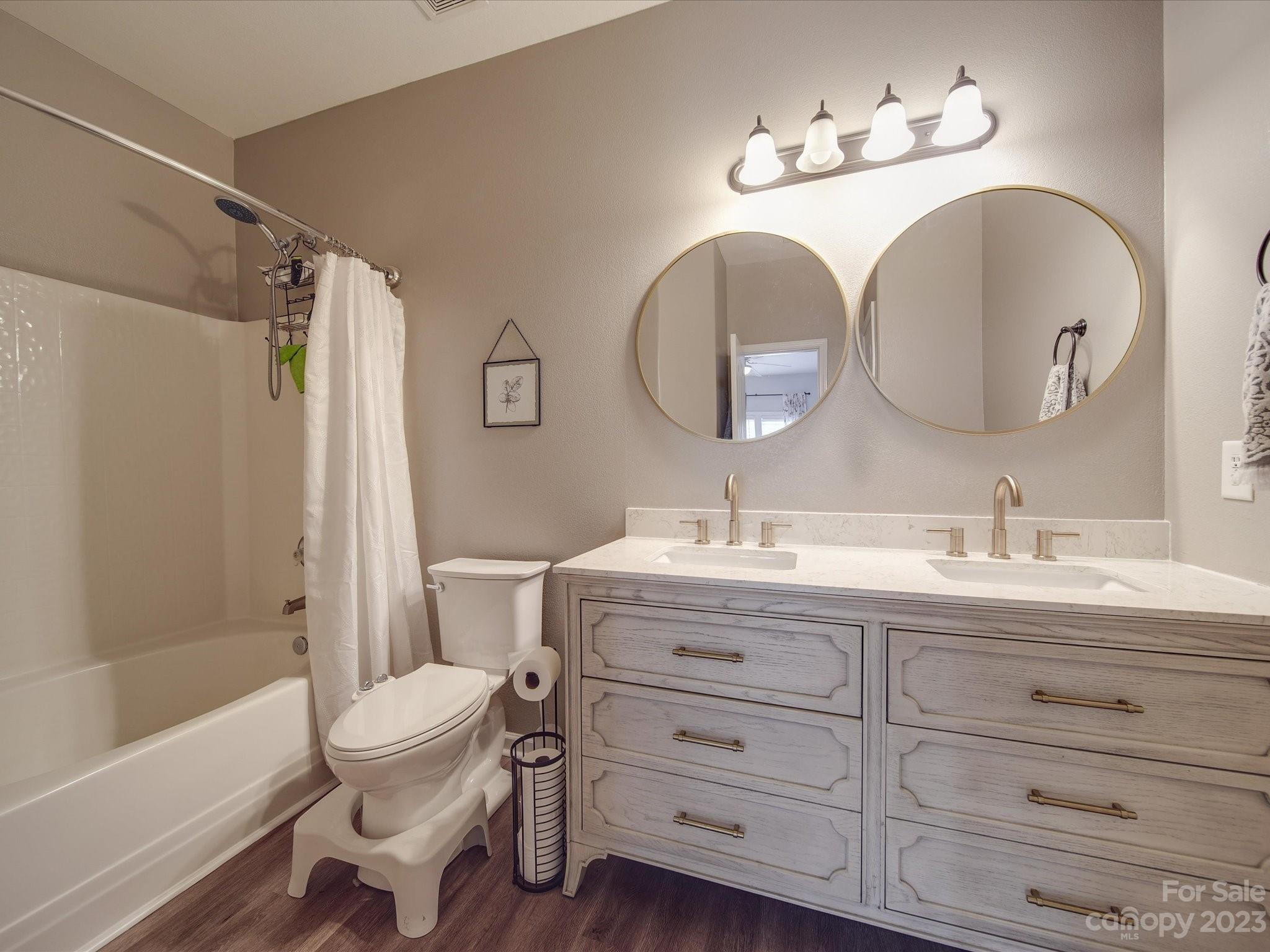 5328 Silabert Avenue