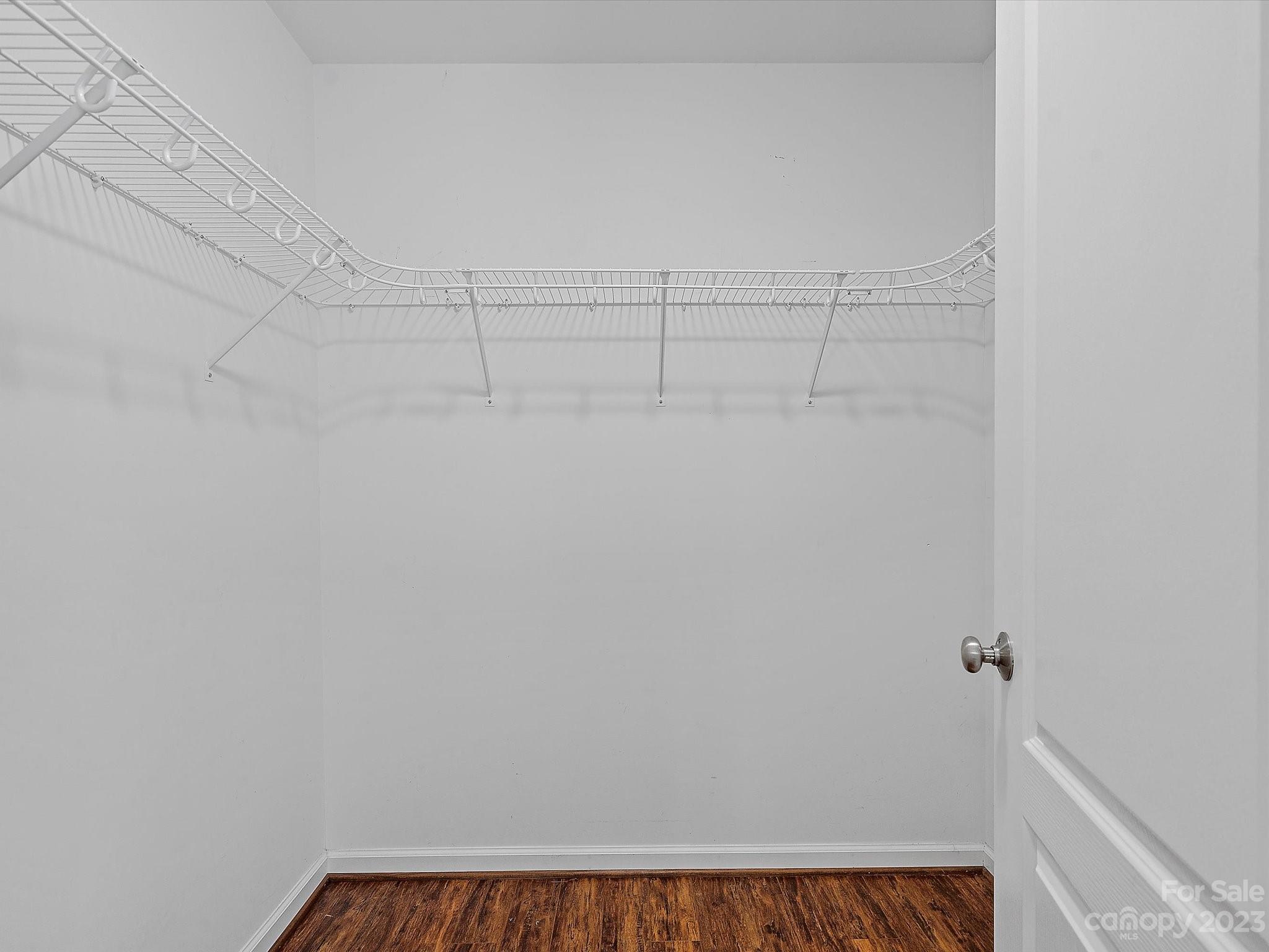 1553 California Road