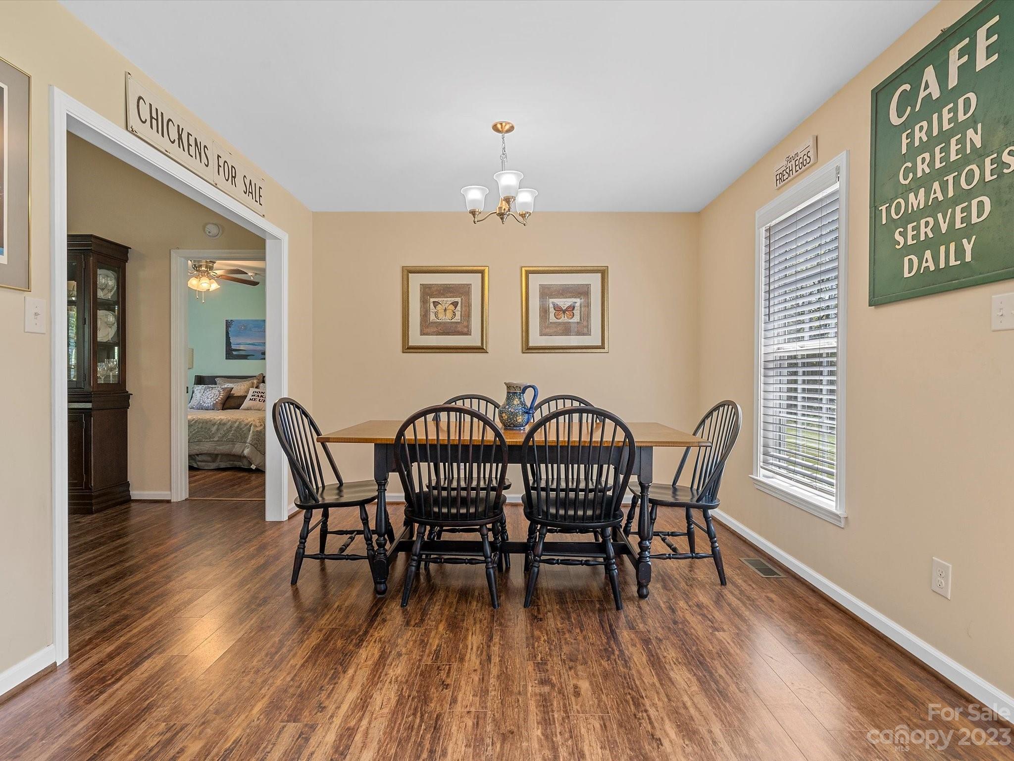 1553 California Road