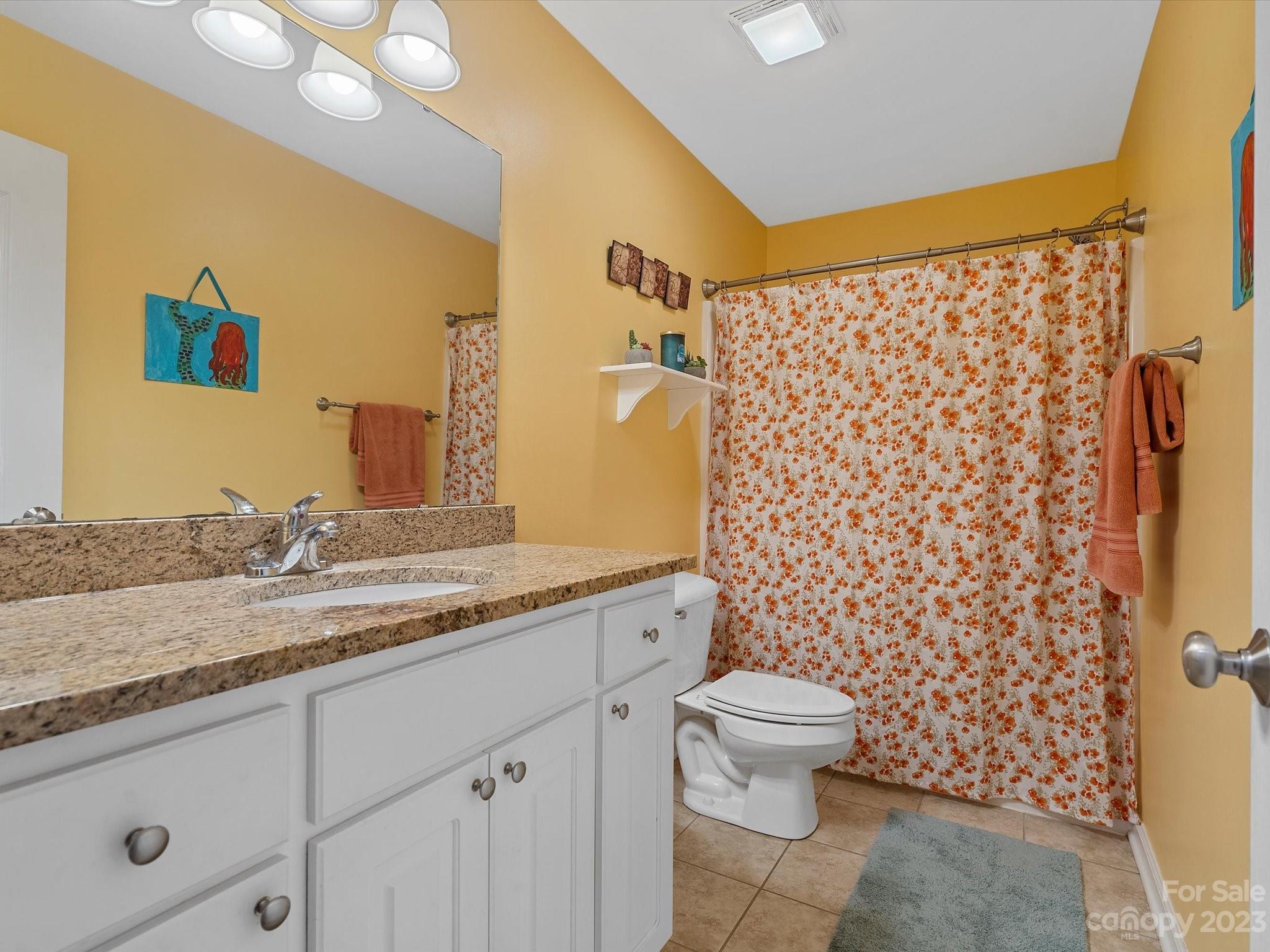 1553 California Road