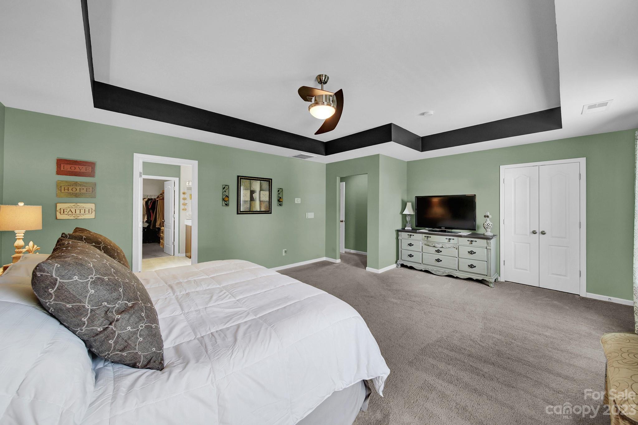 3001 Ainsley Lane