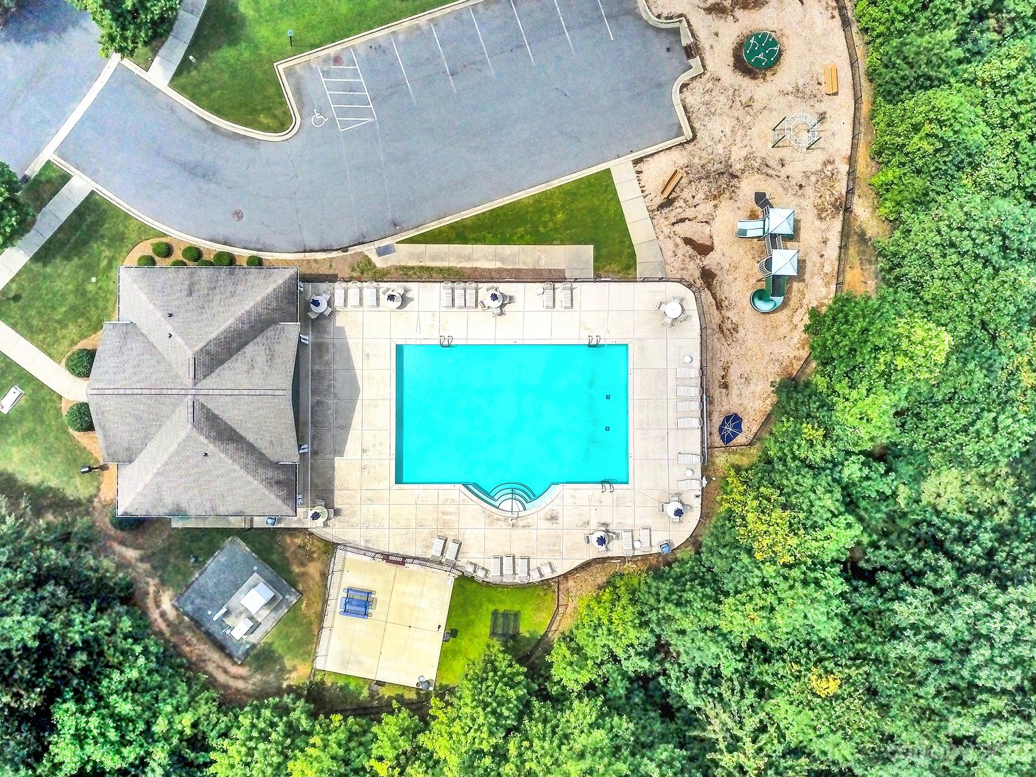 3001 Ainsley Lane