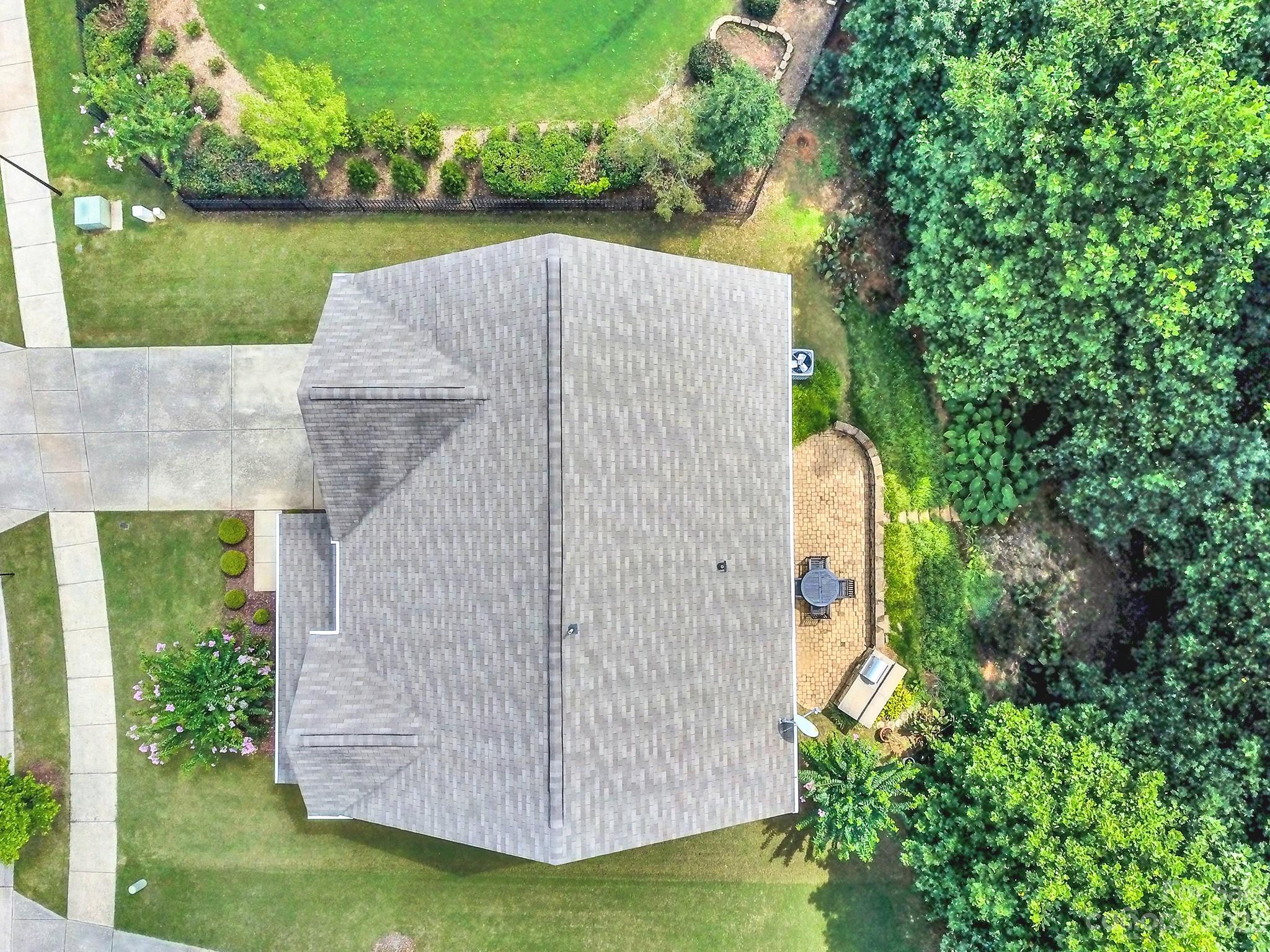 3001 Ainsley Lane