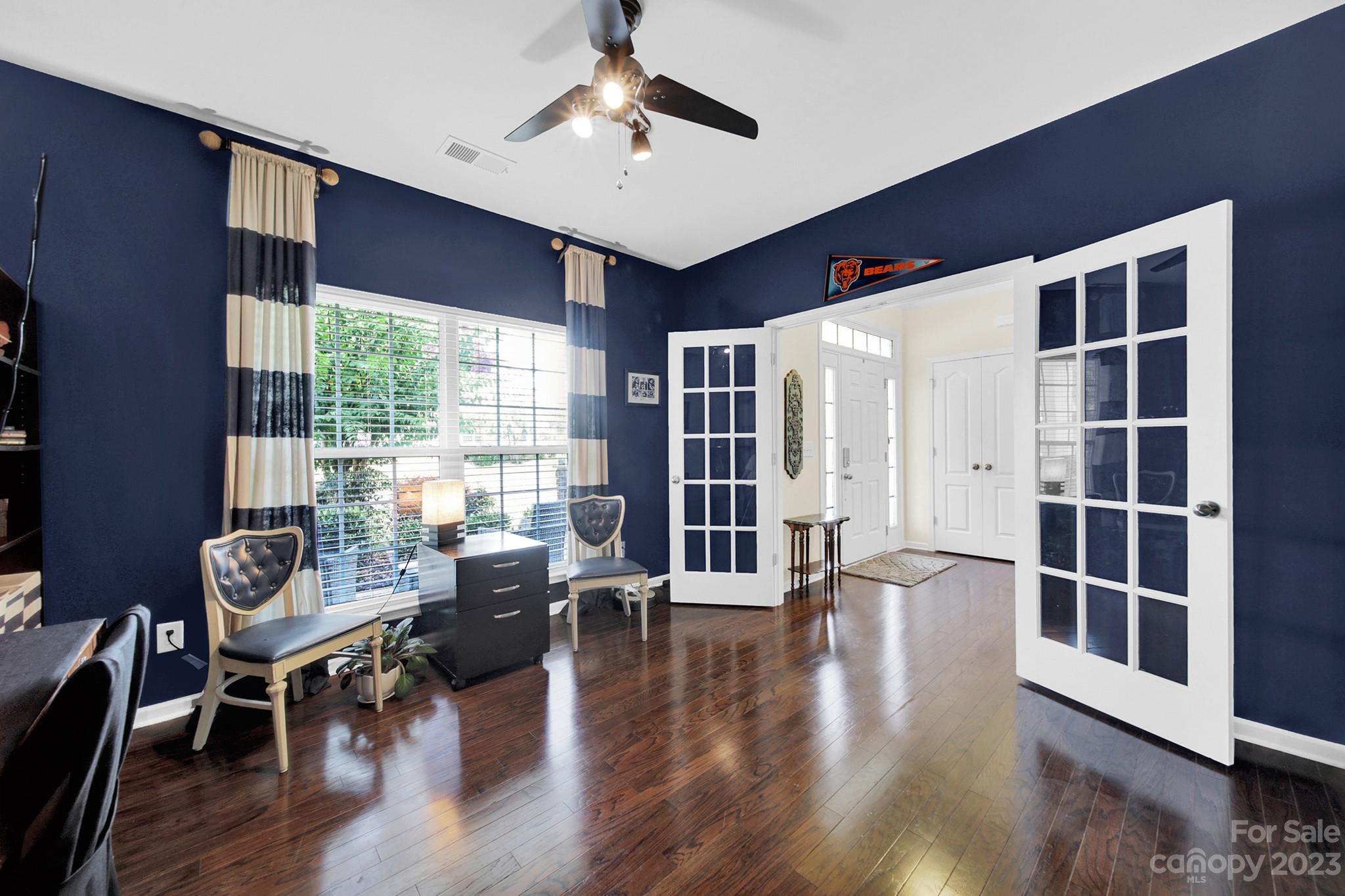 3001 Ainsley Lane