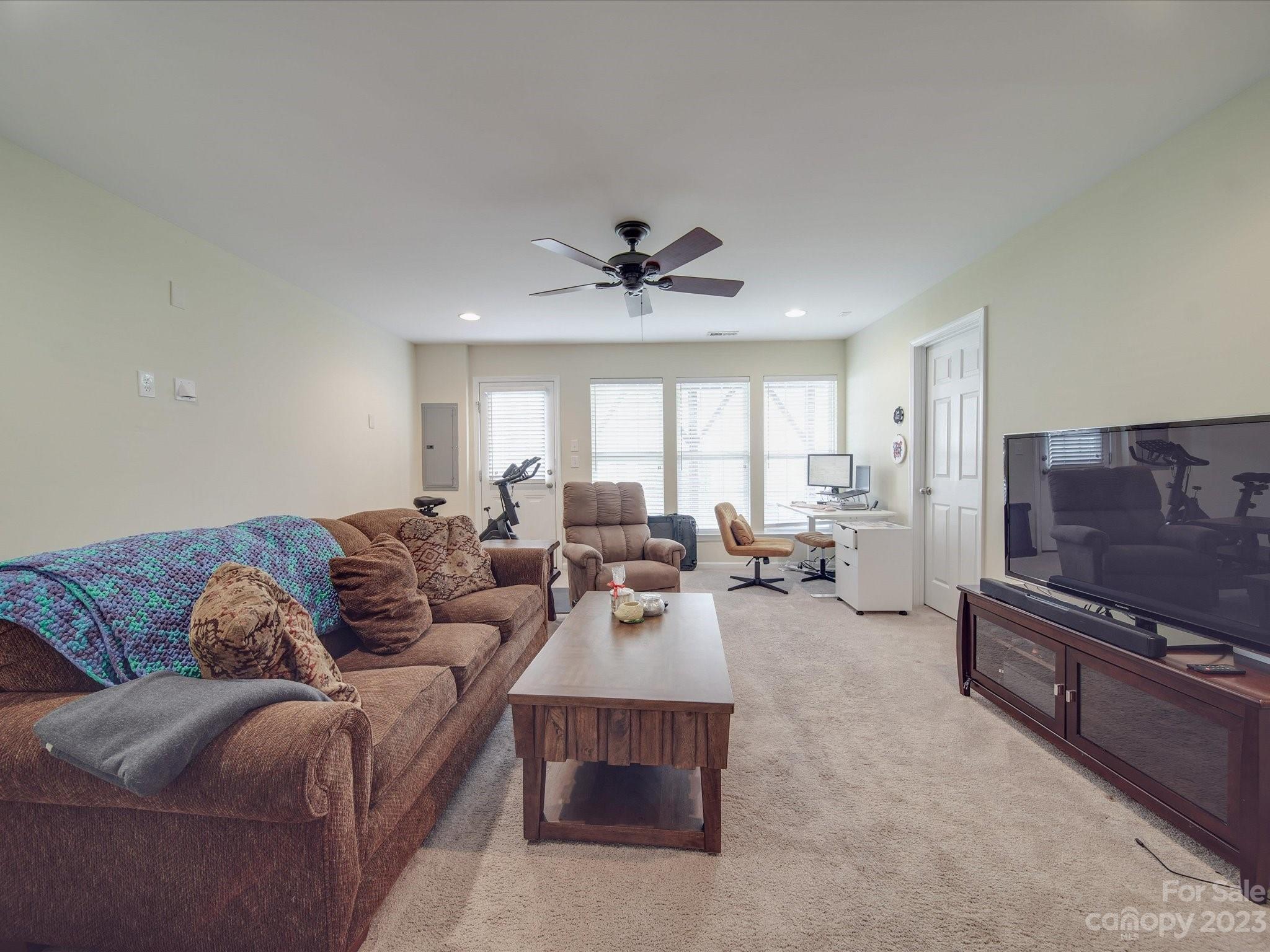 2227 Belle Vernon Avenue
