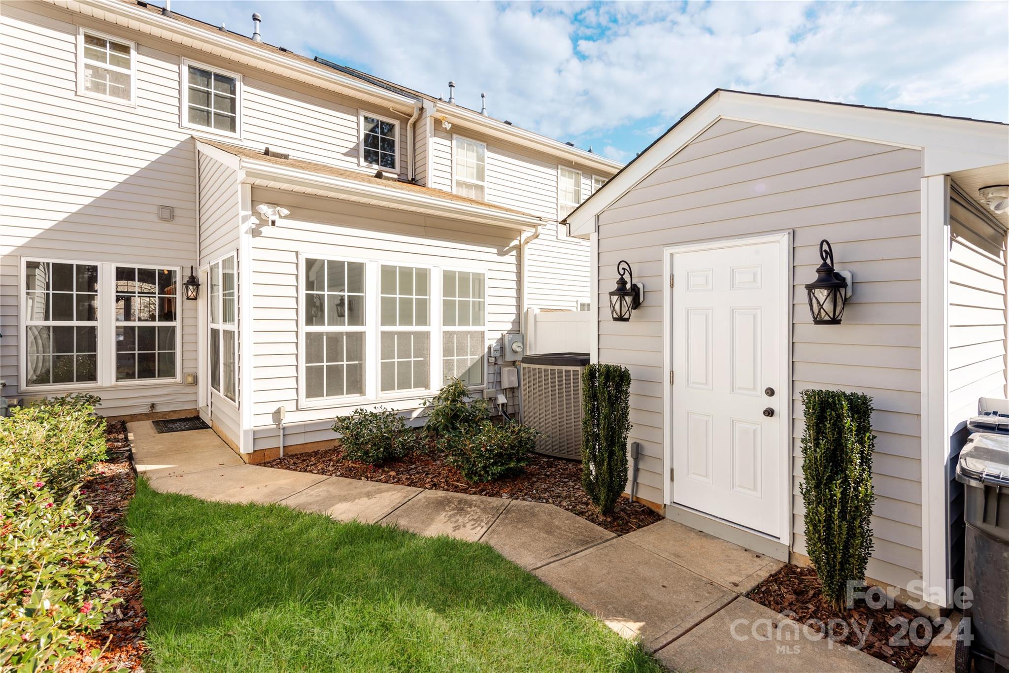 12203 Cane Branch Way