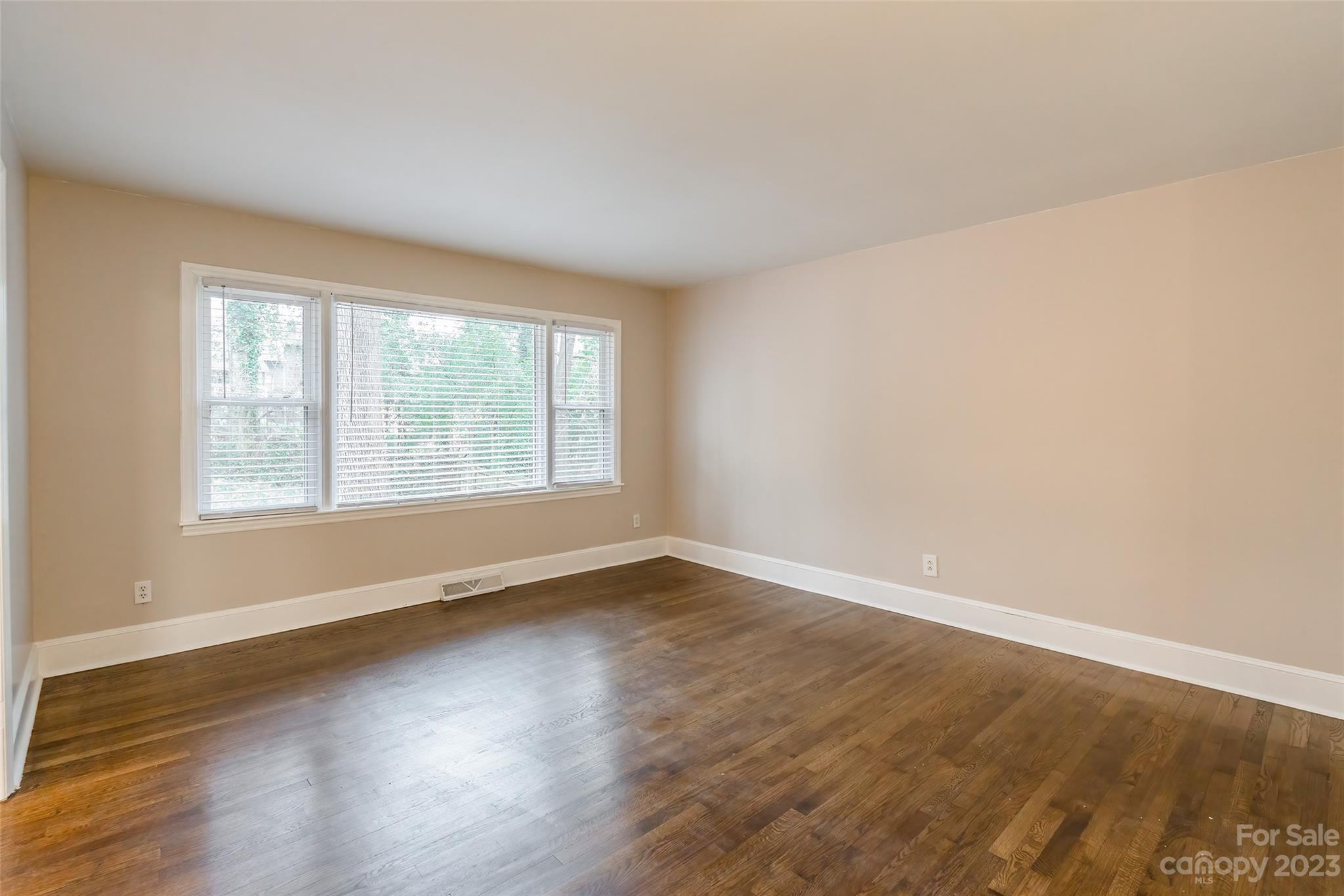 5632 Londonderry Road