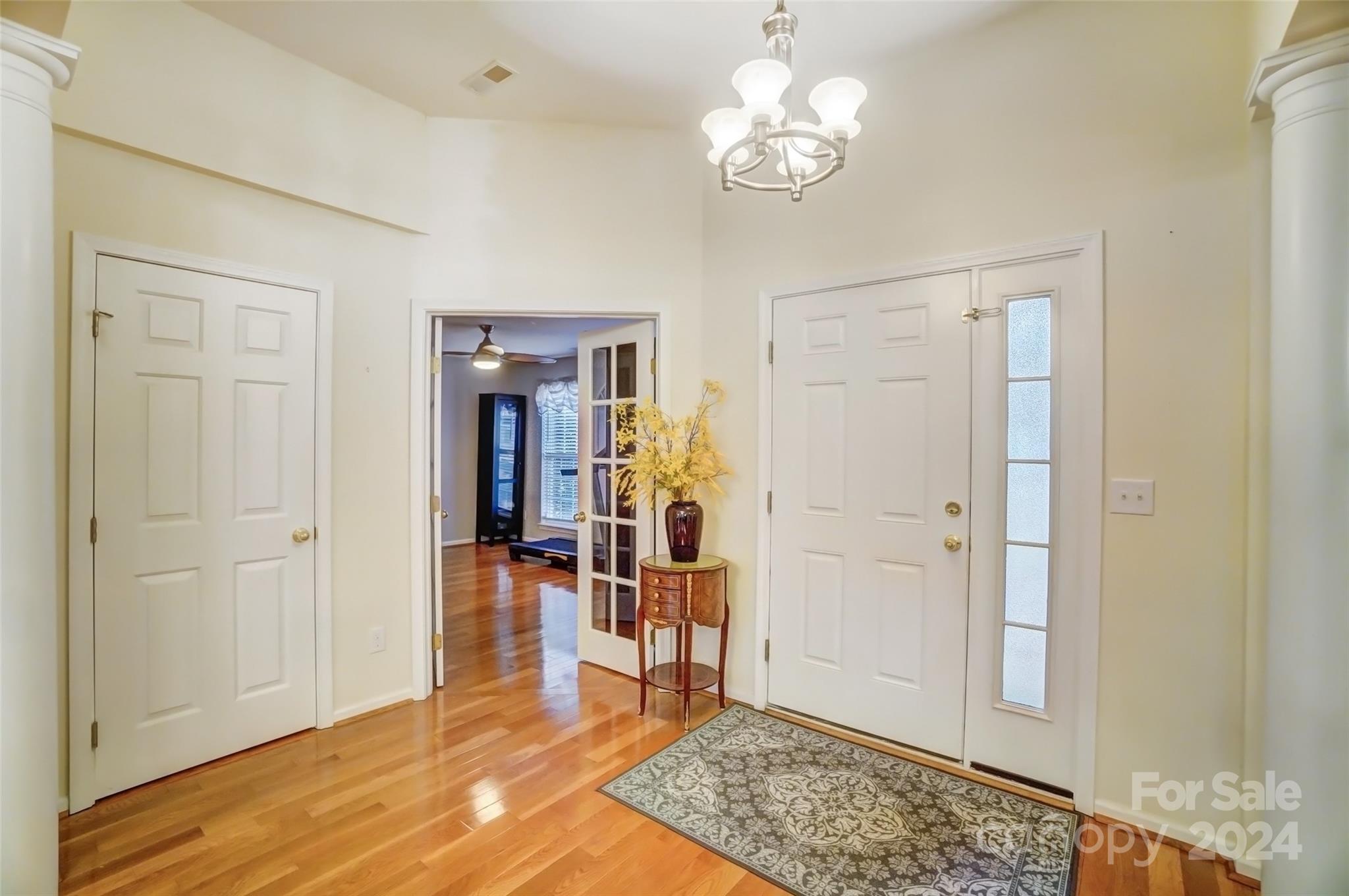 2727 Phillips Woods Lane