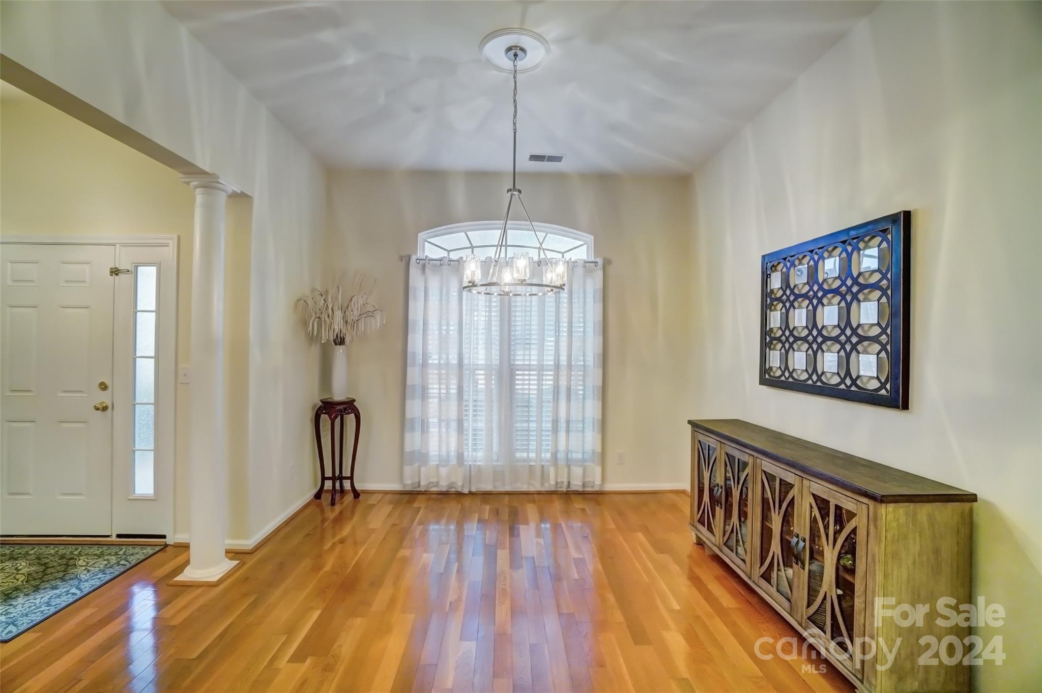 2727 Phillips Woods Lane