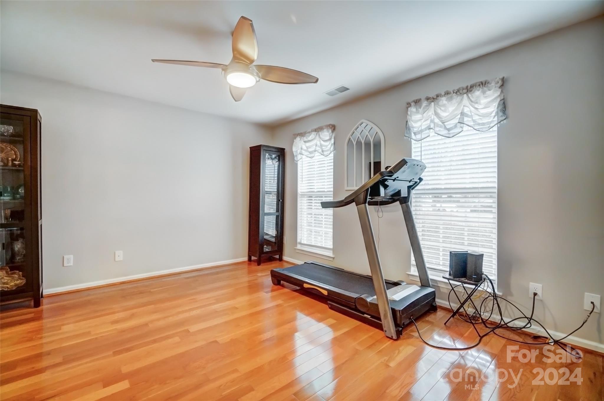 2727 Phillips Woods Lane