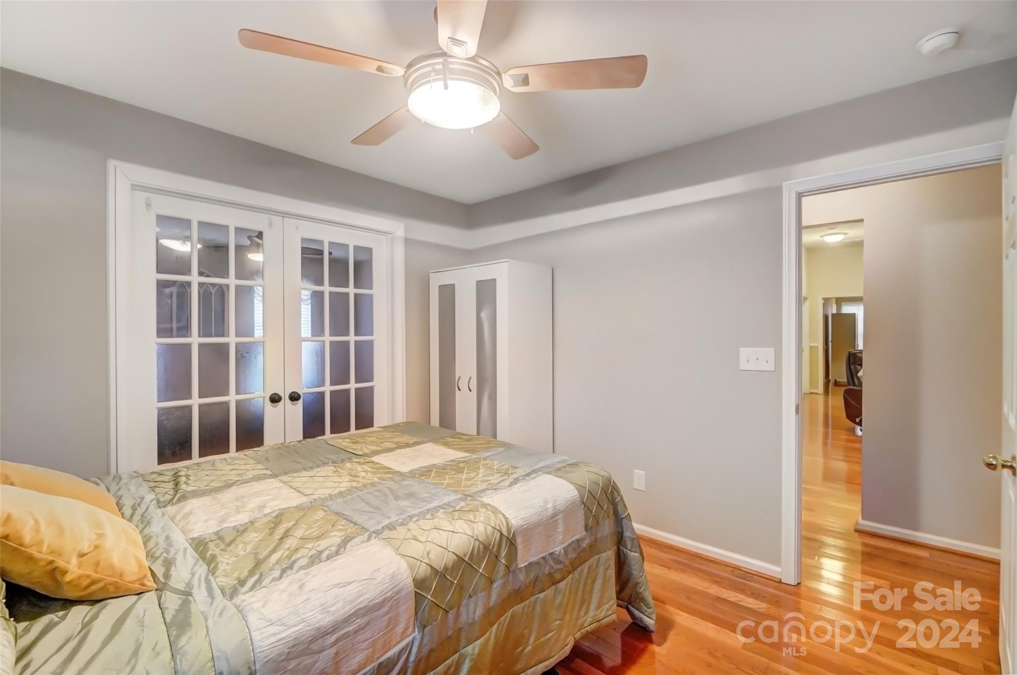 2727 Phillips Woods Lane