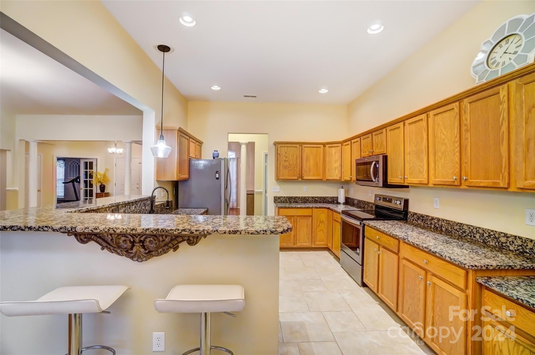 2727 Phillips Woods Lane