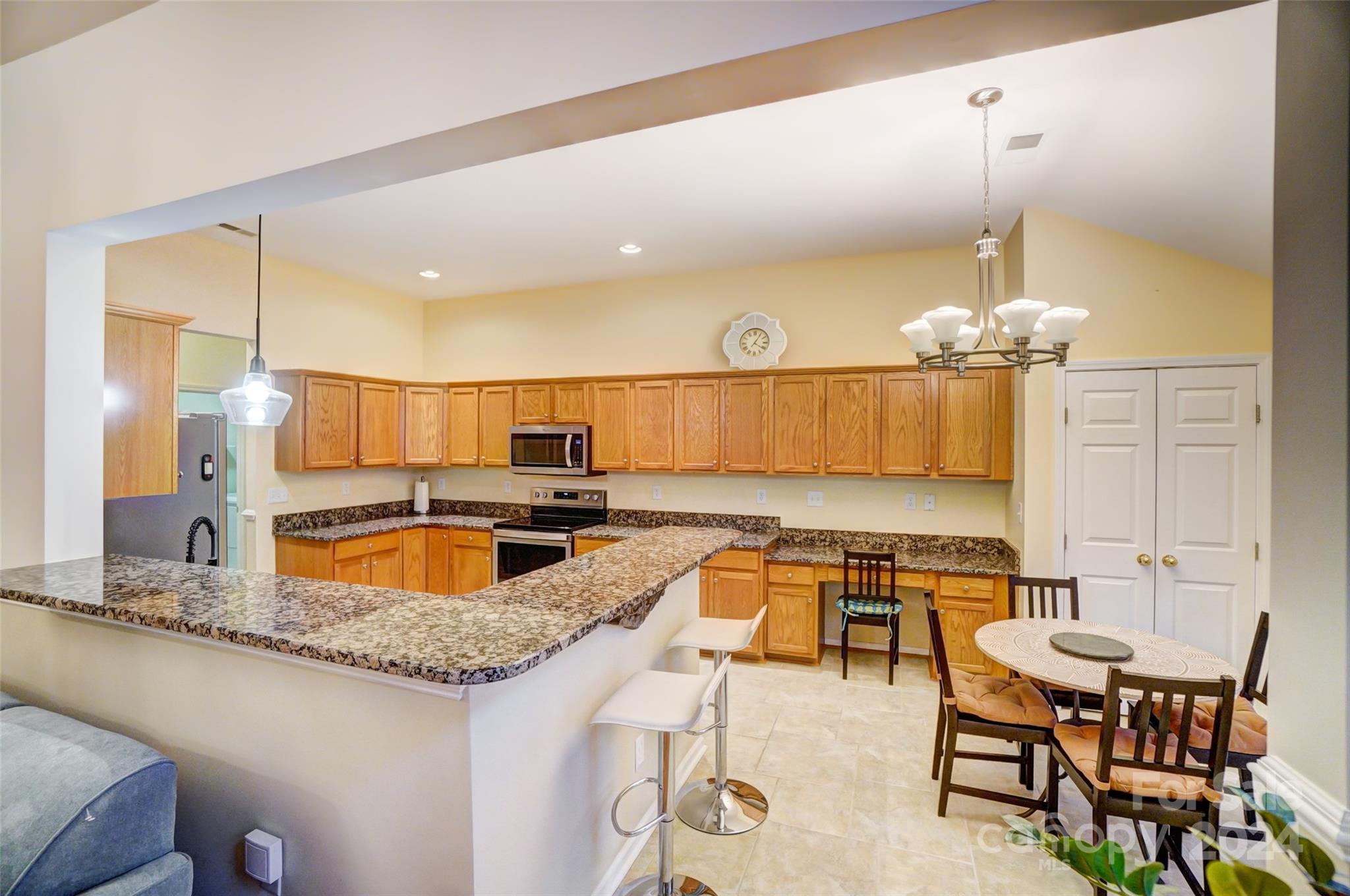 2727 Phillips Woods Lane