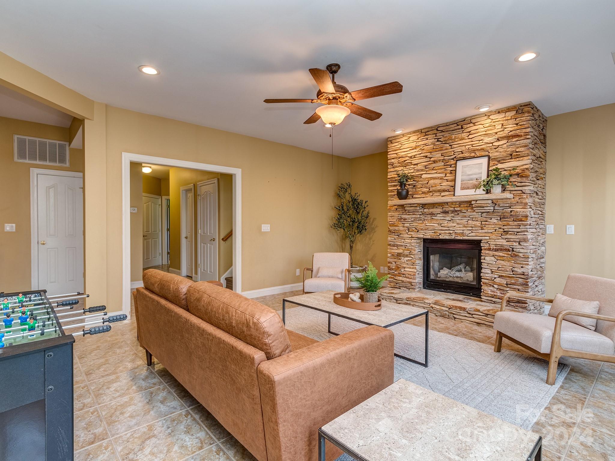 2902 Providence View Lane