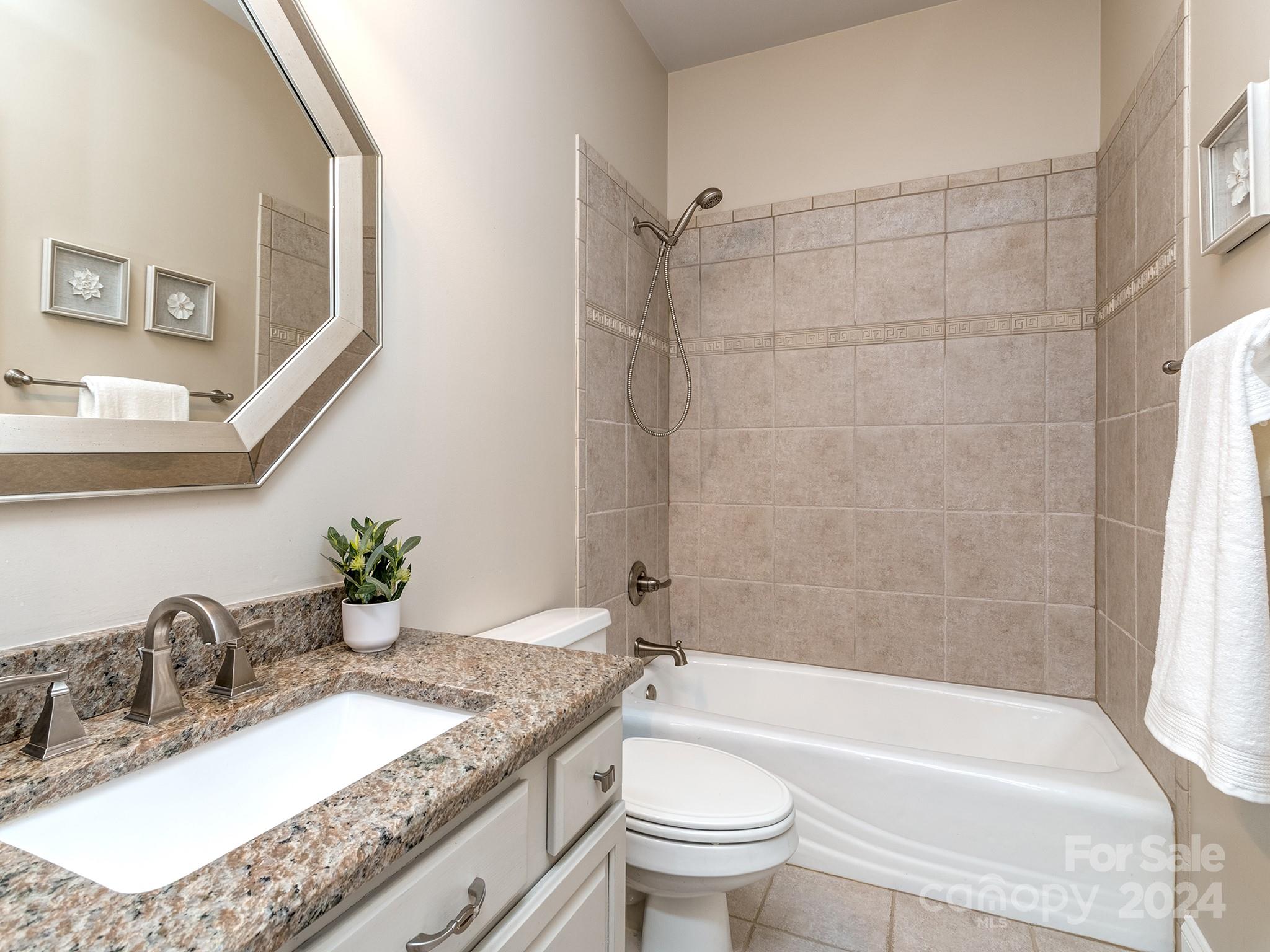 2902 Providence View Lane