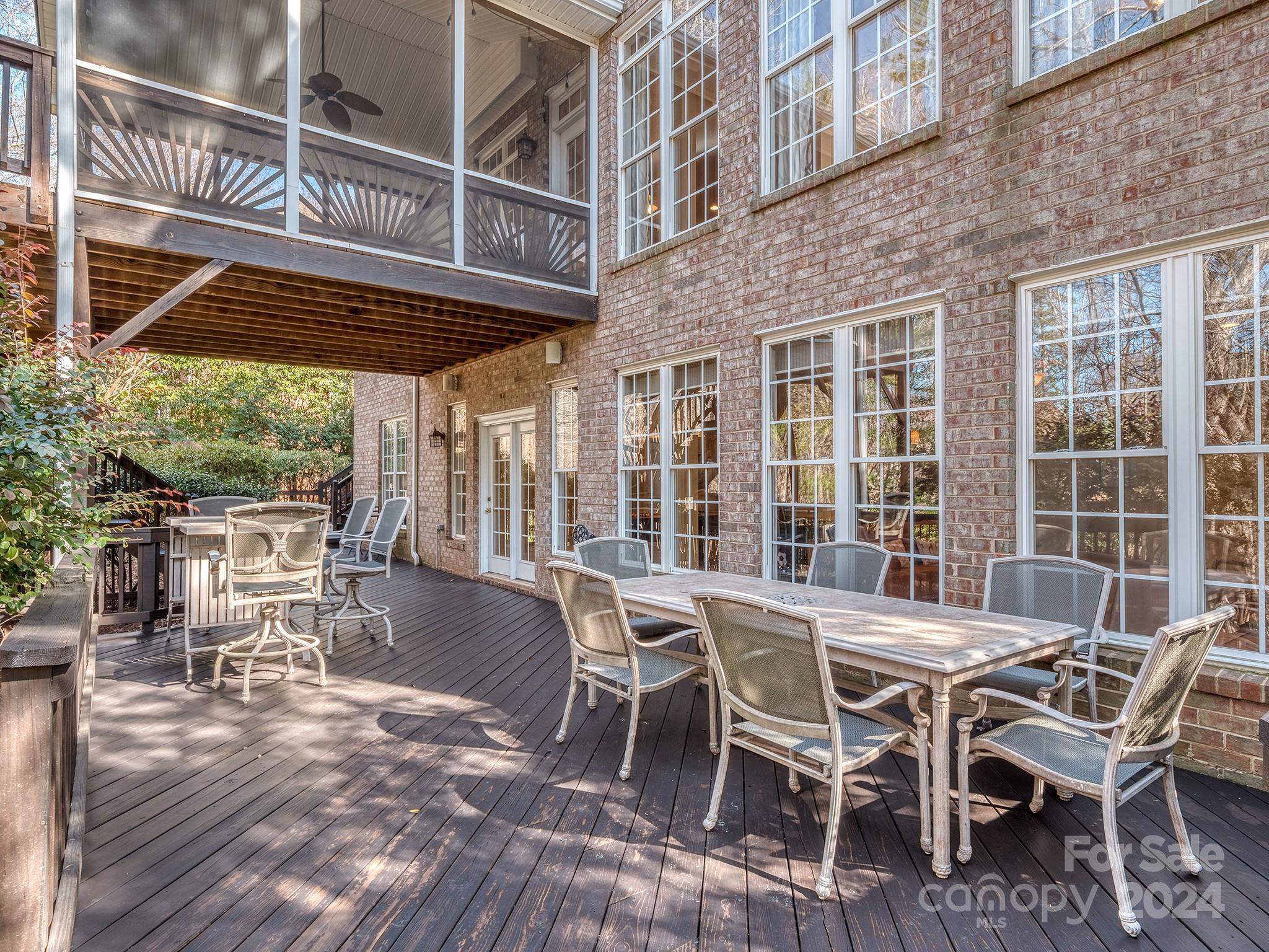 2902 Providence View Lane