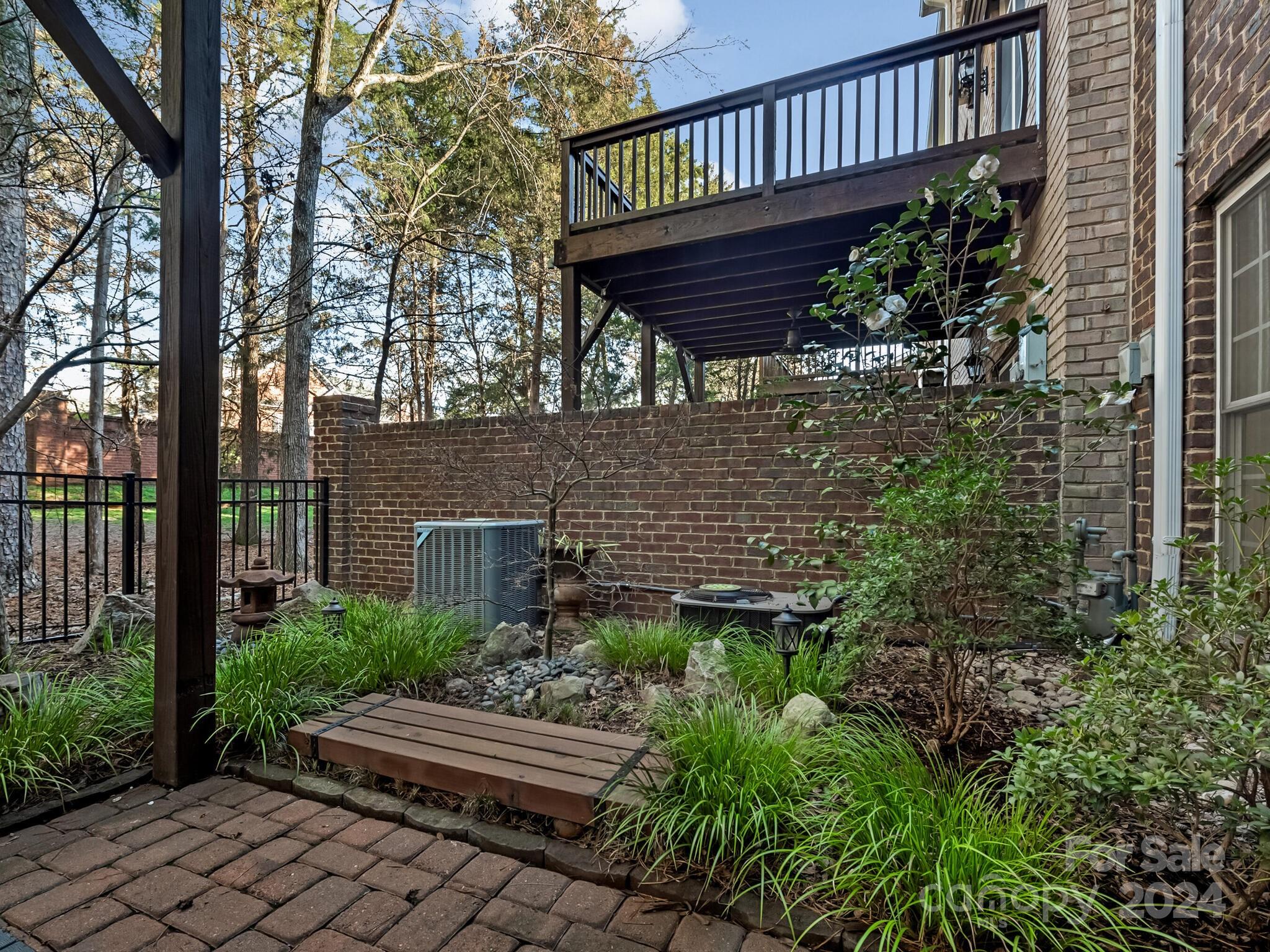 7750 Springs Village Lane