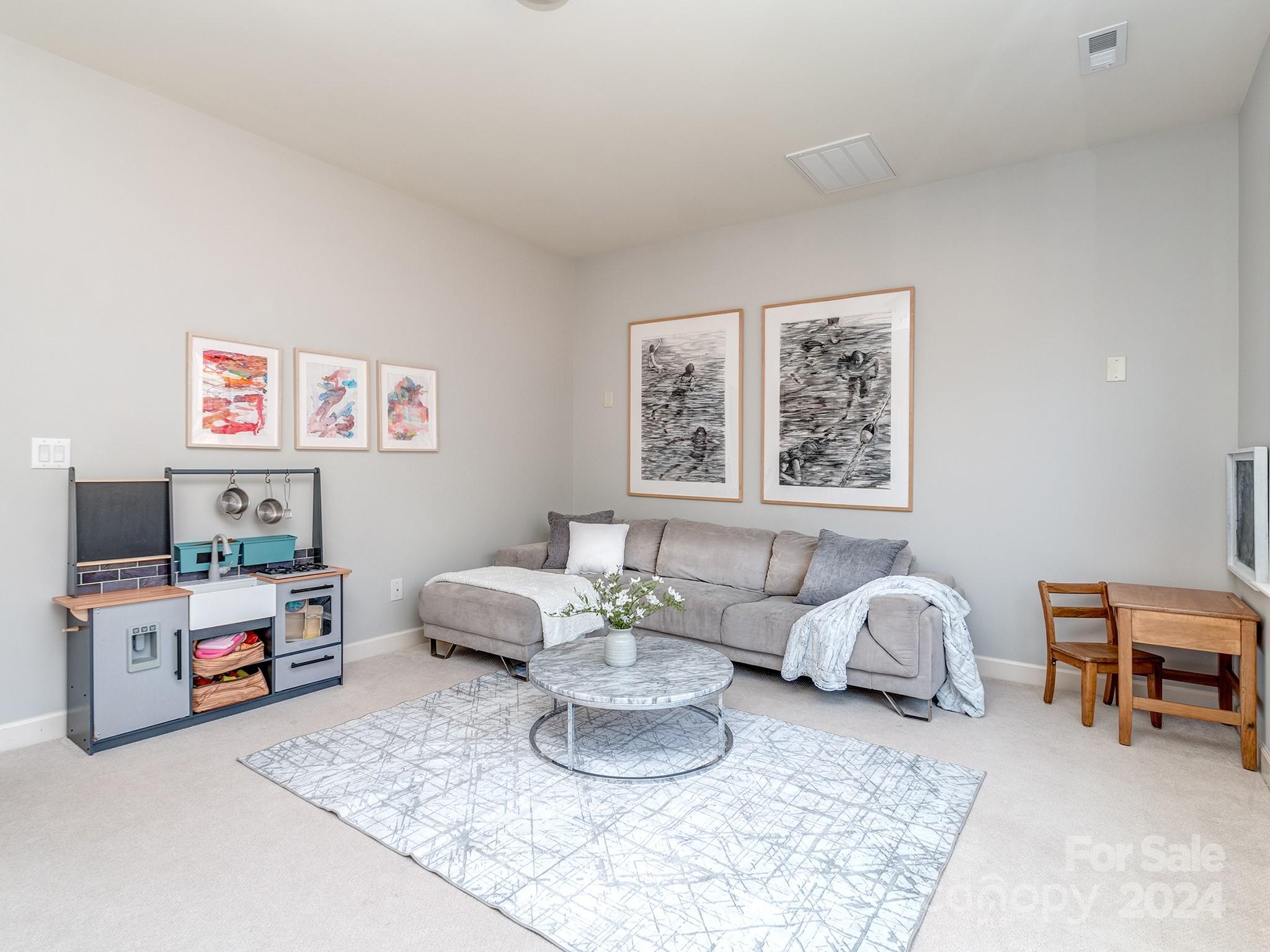 16046 Reynolds Drive