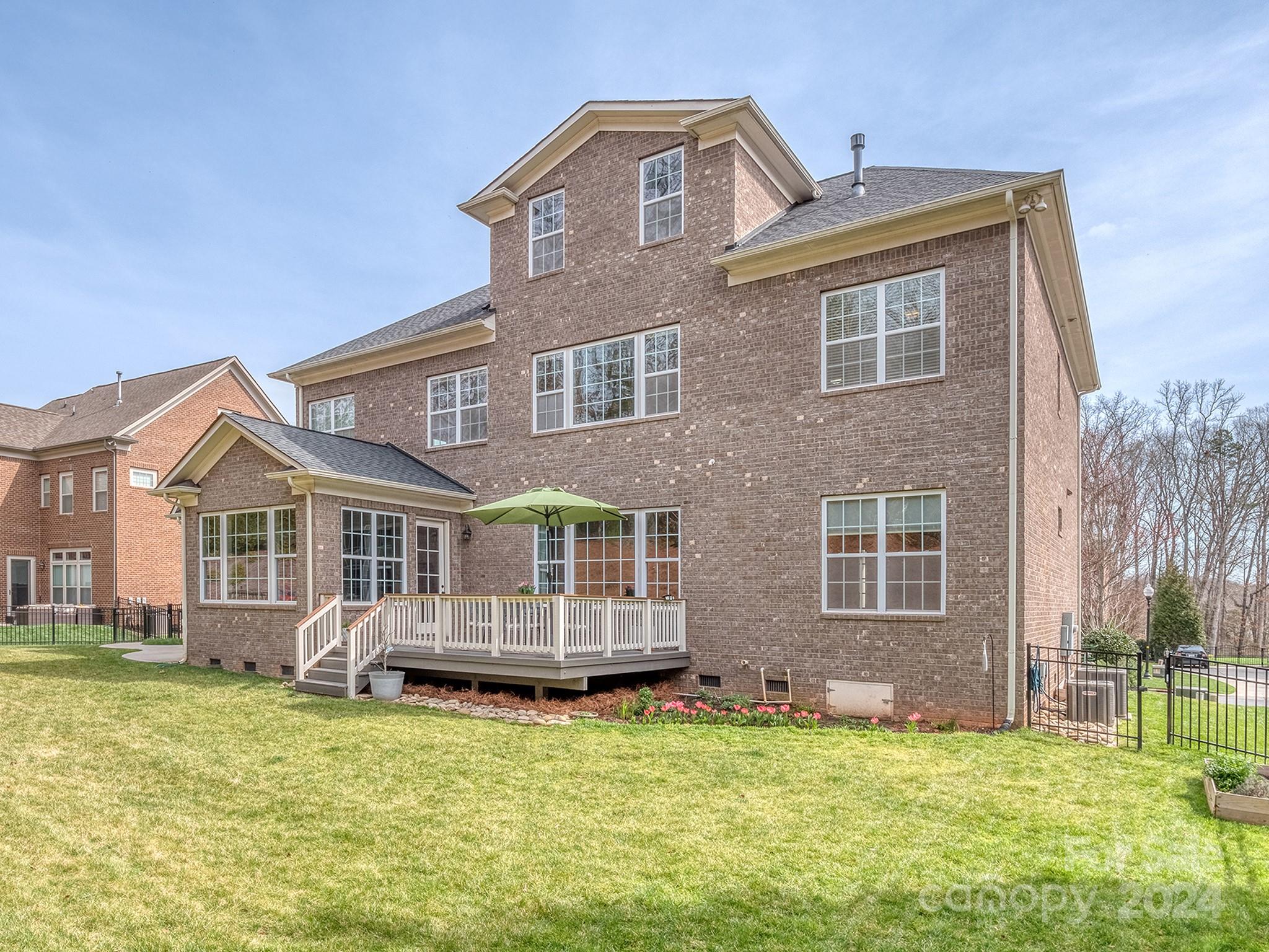 16046 Reynolds Drive