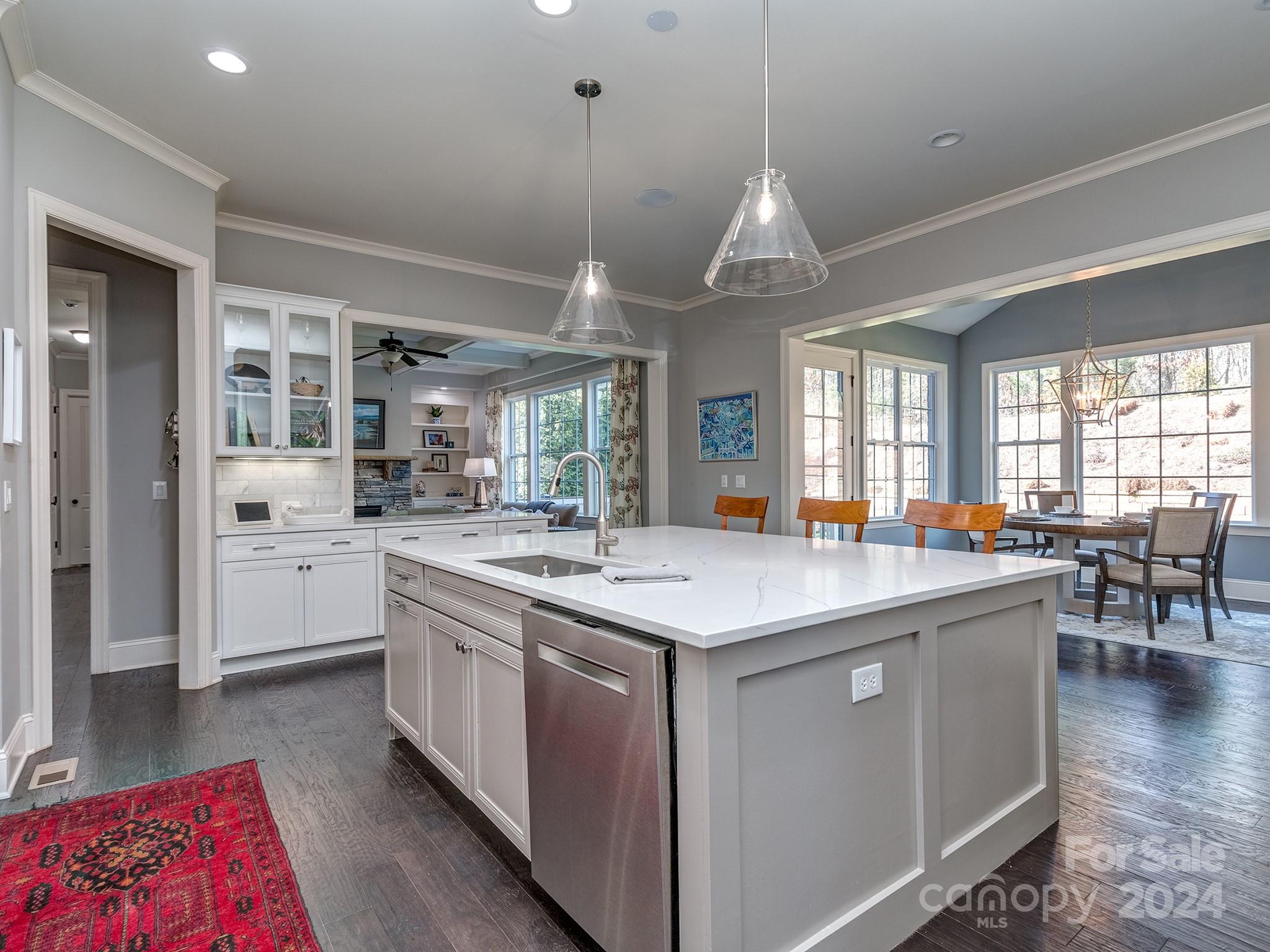 16046 Reynolds Drive