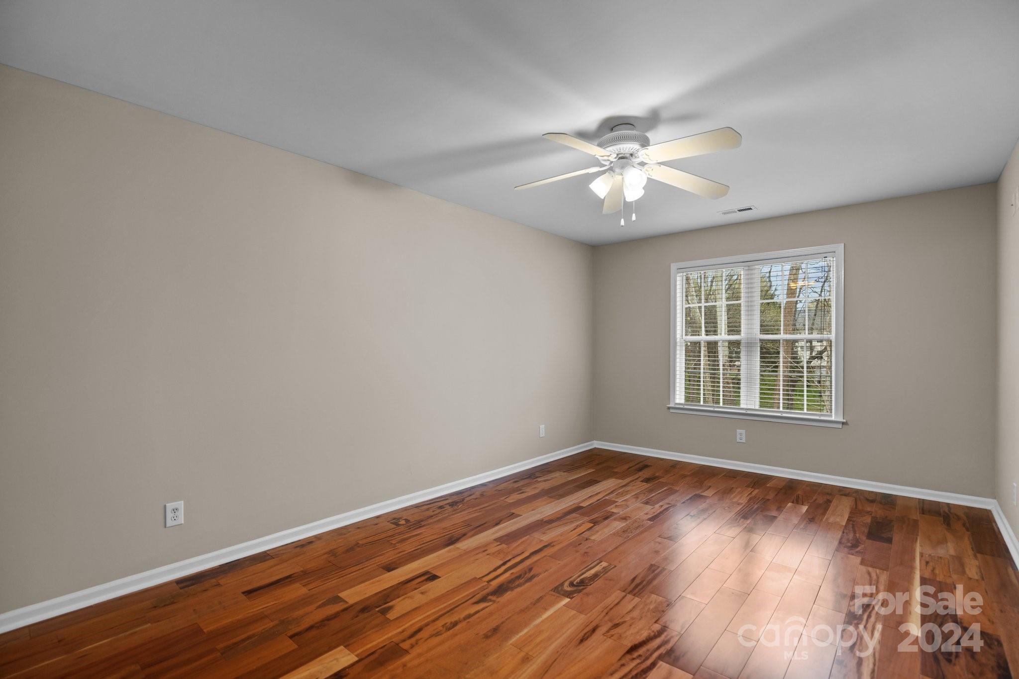 102 Towton Court