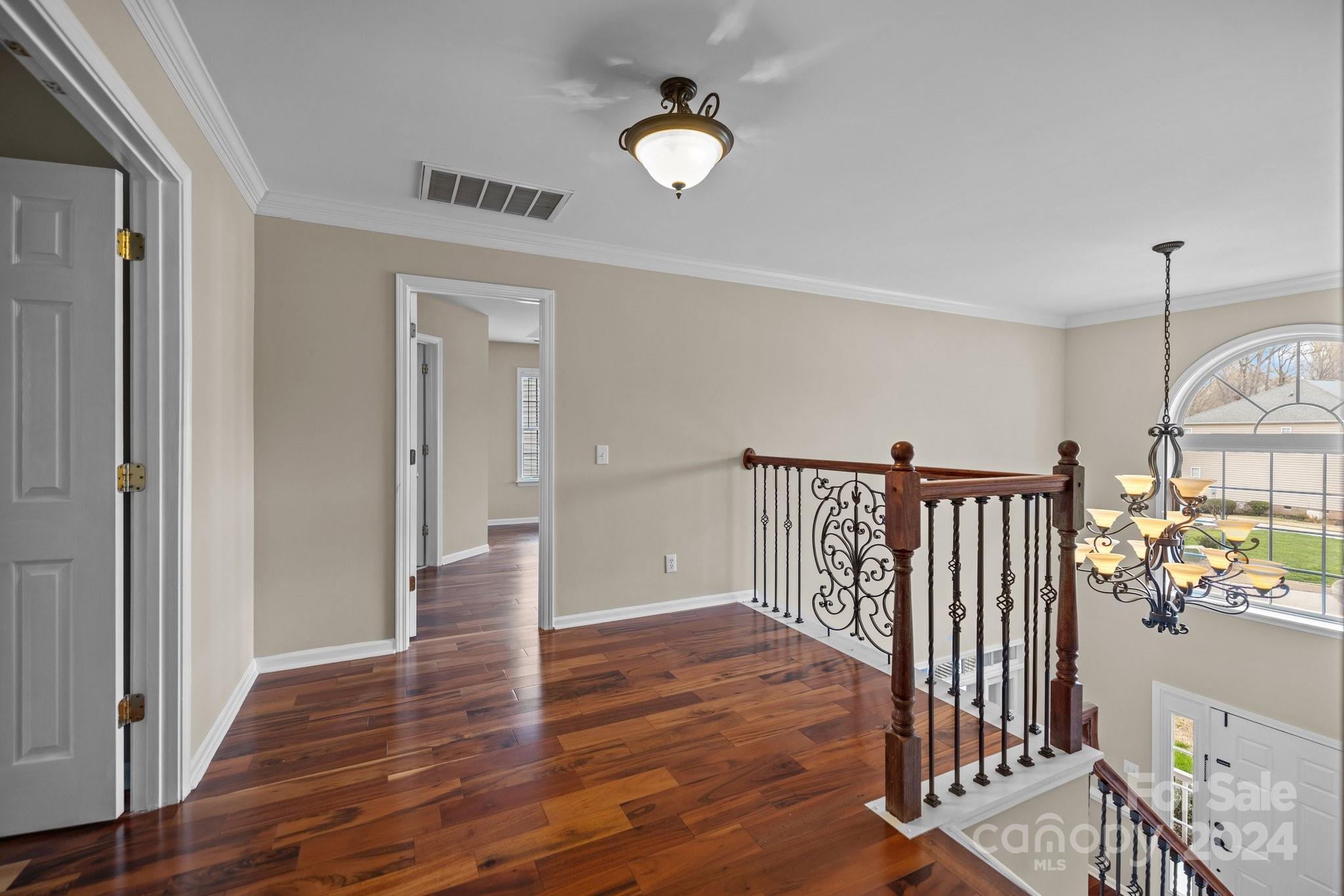 102 Towton Court