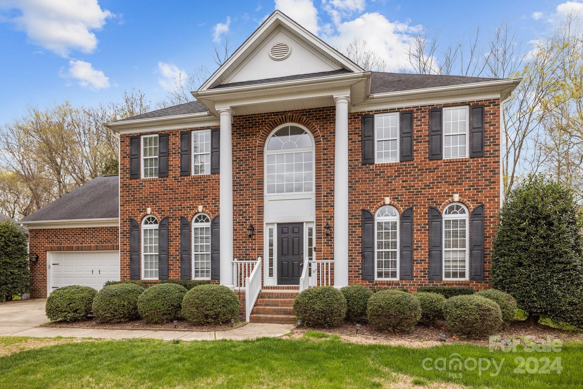 102 Towton Court