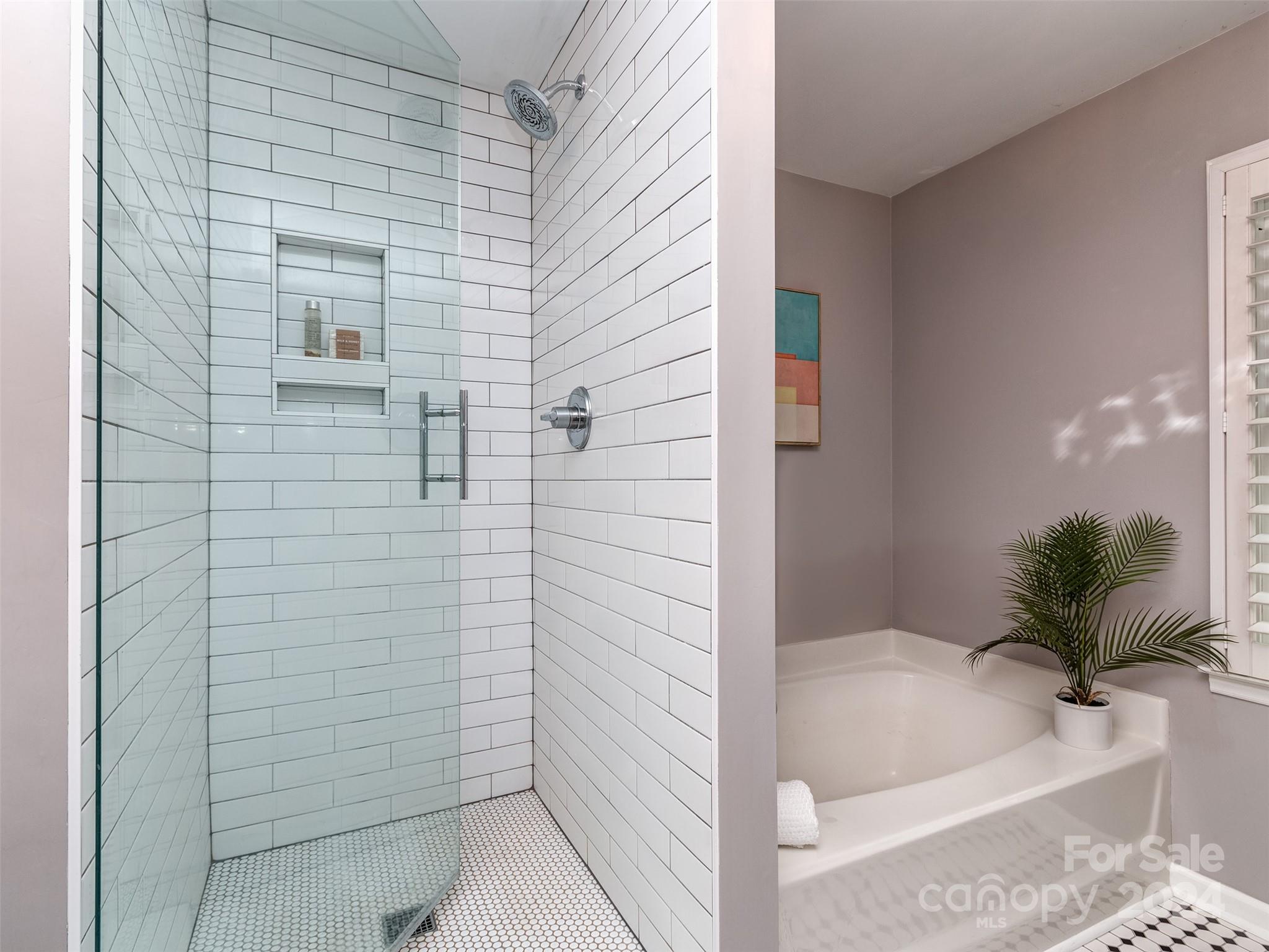 4800 Hickory Glen Drive