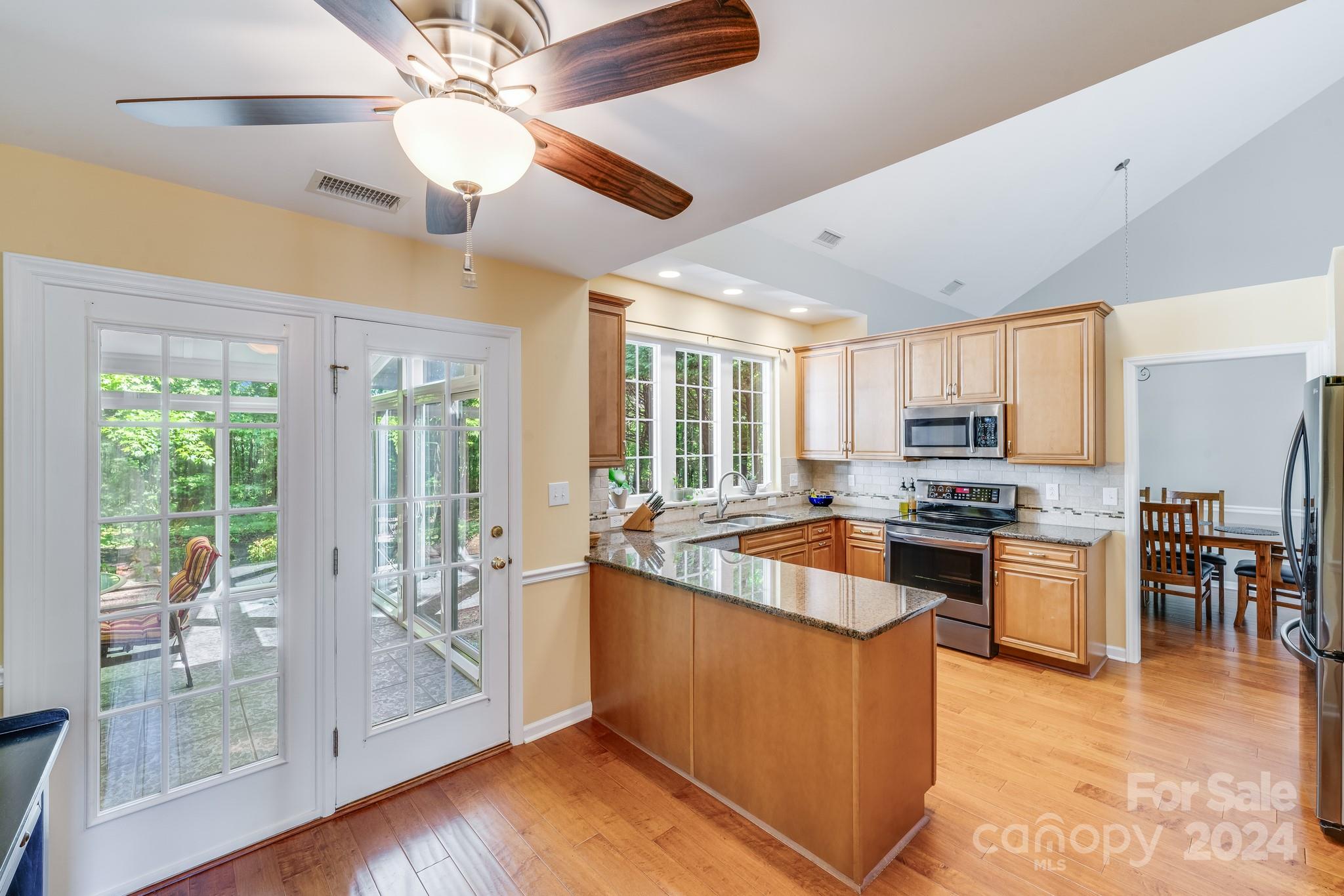 5040 Hickory Lake Lane