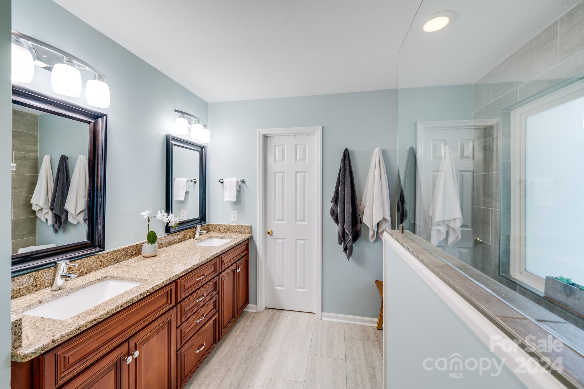 5040 Hickory Lake Lane