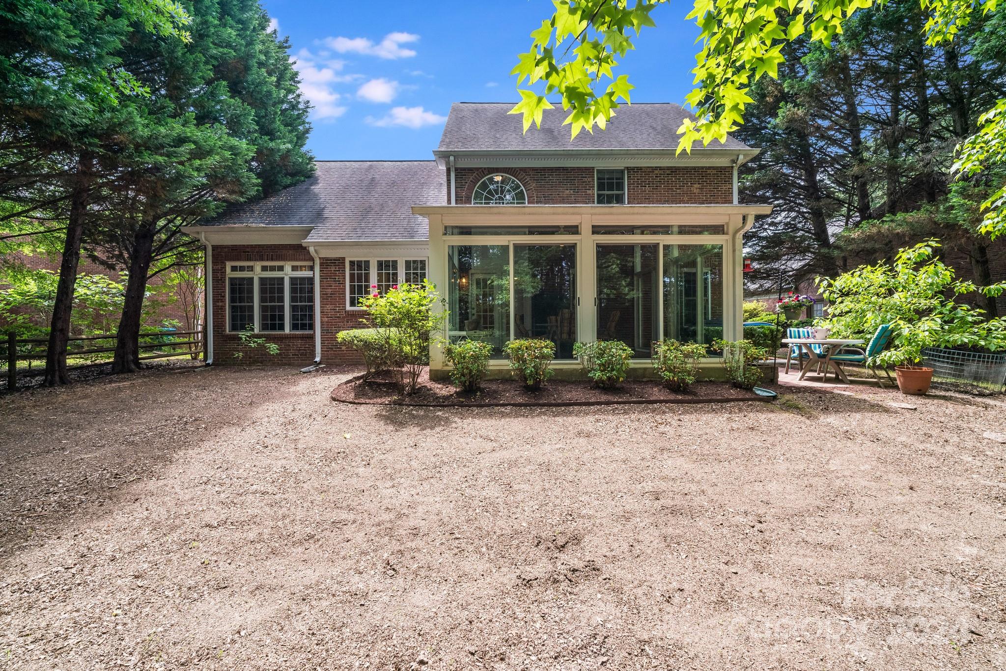 5040 Hickory Lake Lane