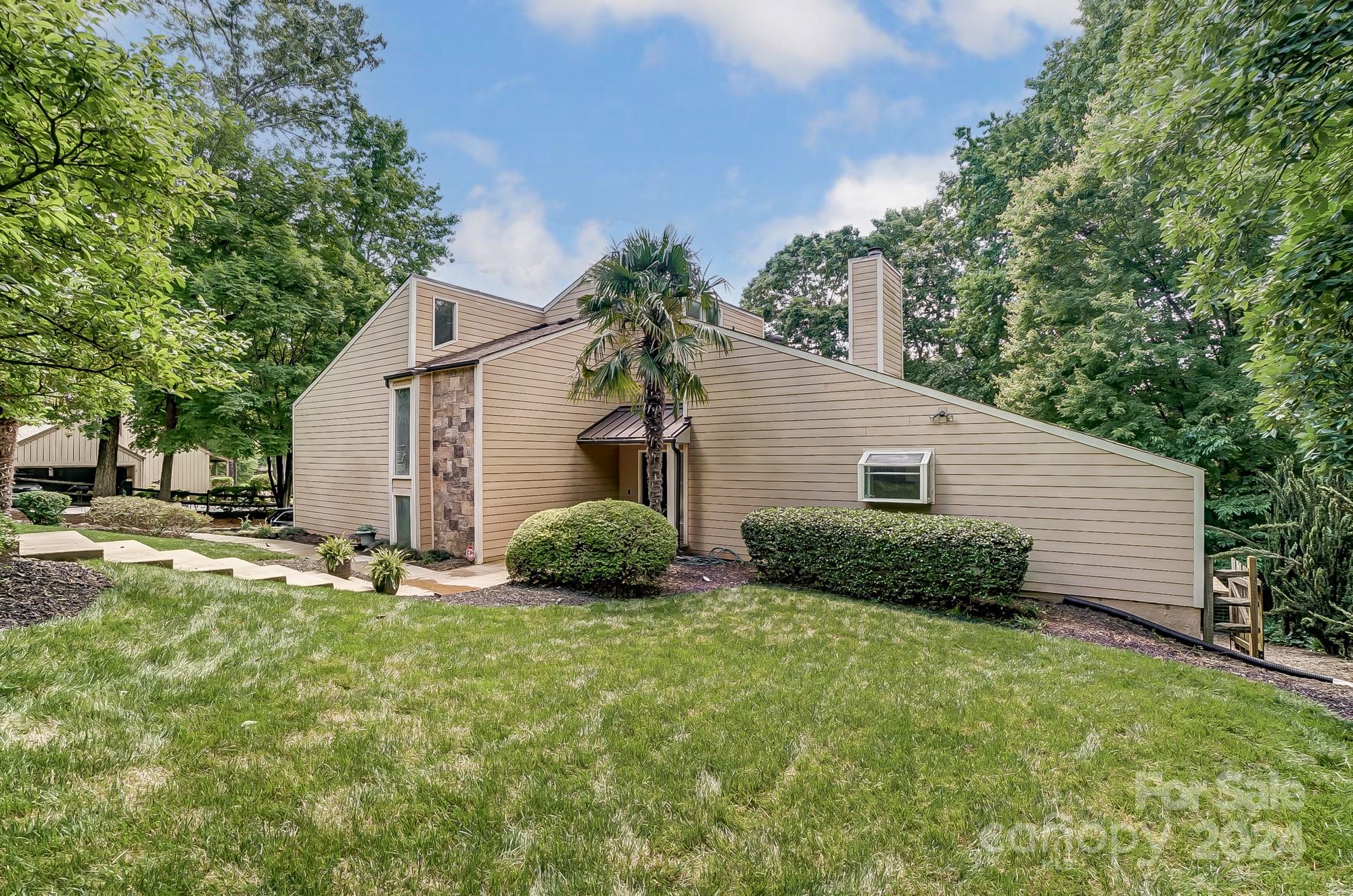 8110 Raintree Lane