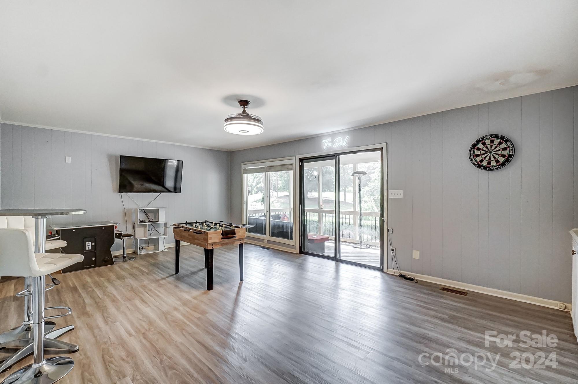 8110 Raintree Lane