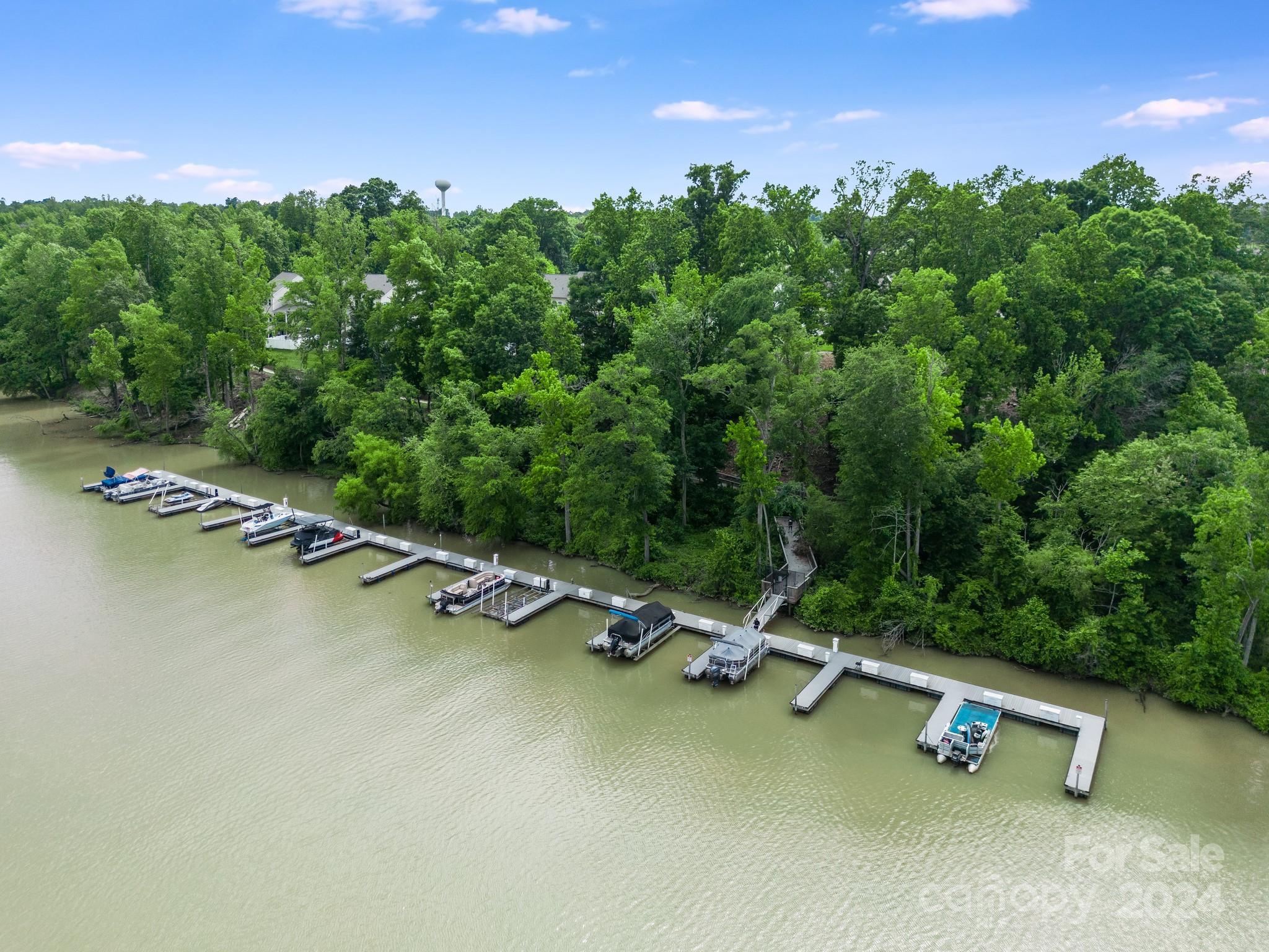 805 River Park Road