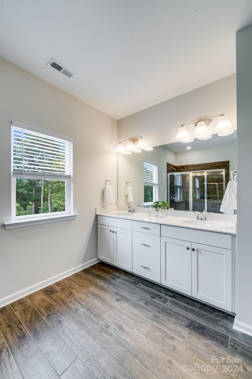805 River Park Road