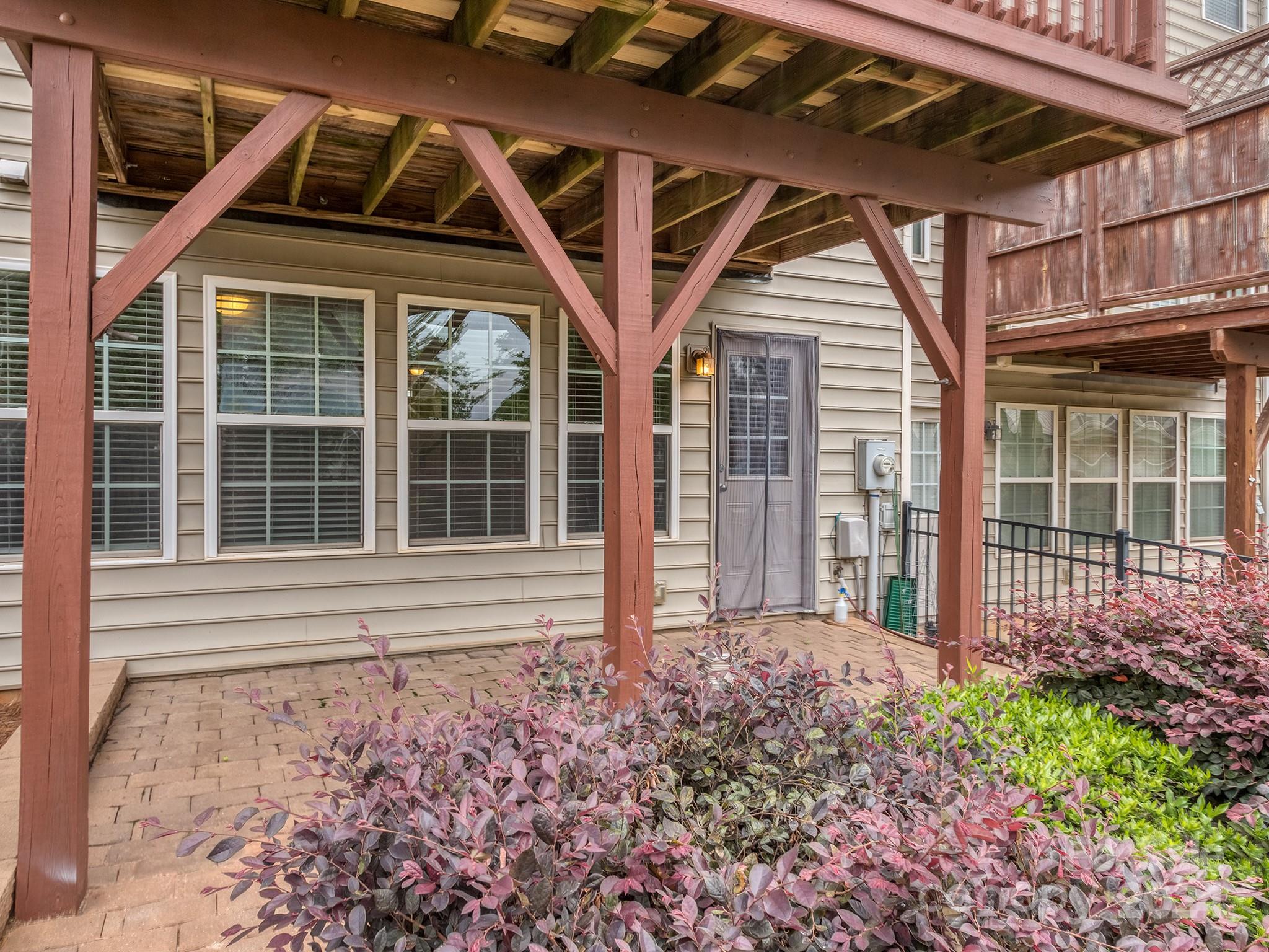 6448 Silver Star Lane