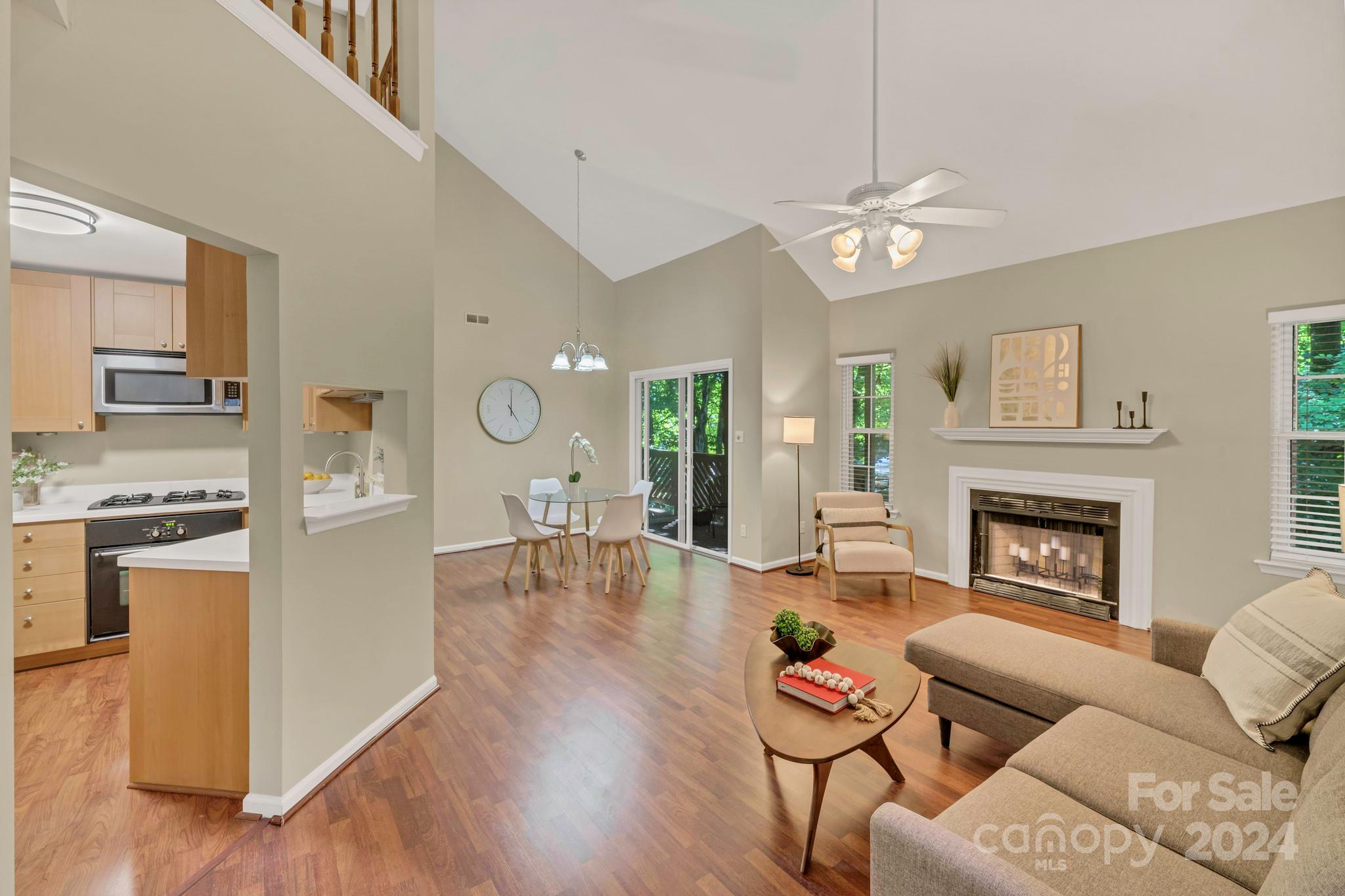 6140 Gray Gate Lane Unit: I