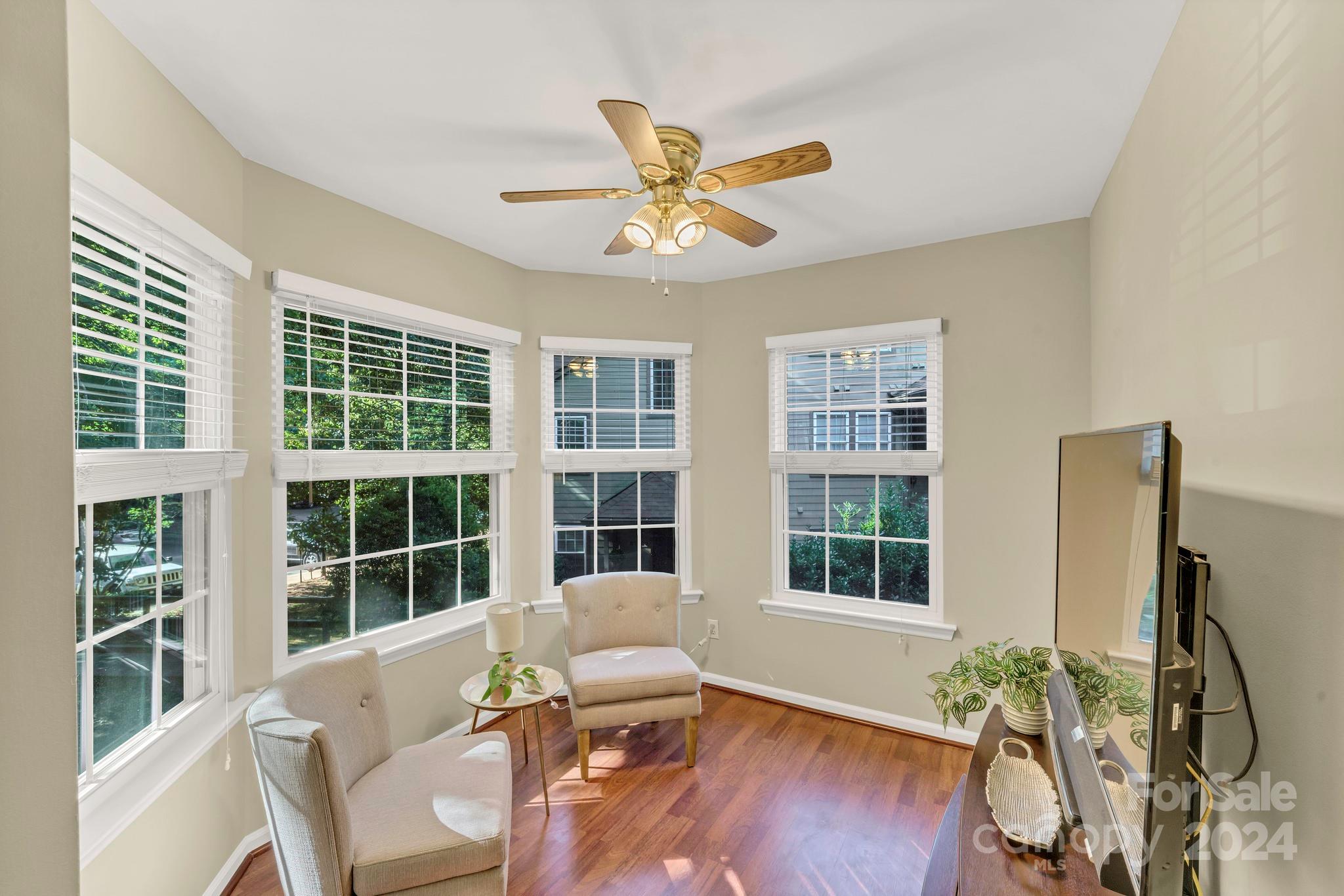 6140 Gray Gate Lane Unit: I