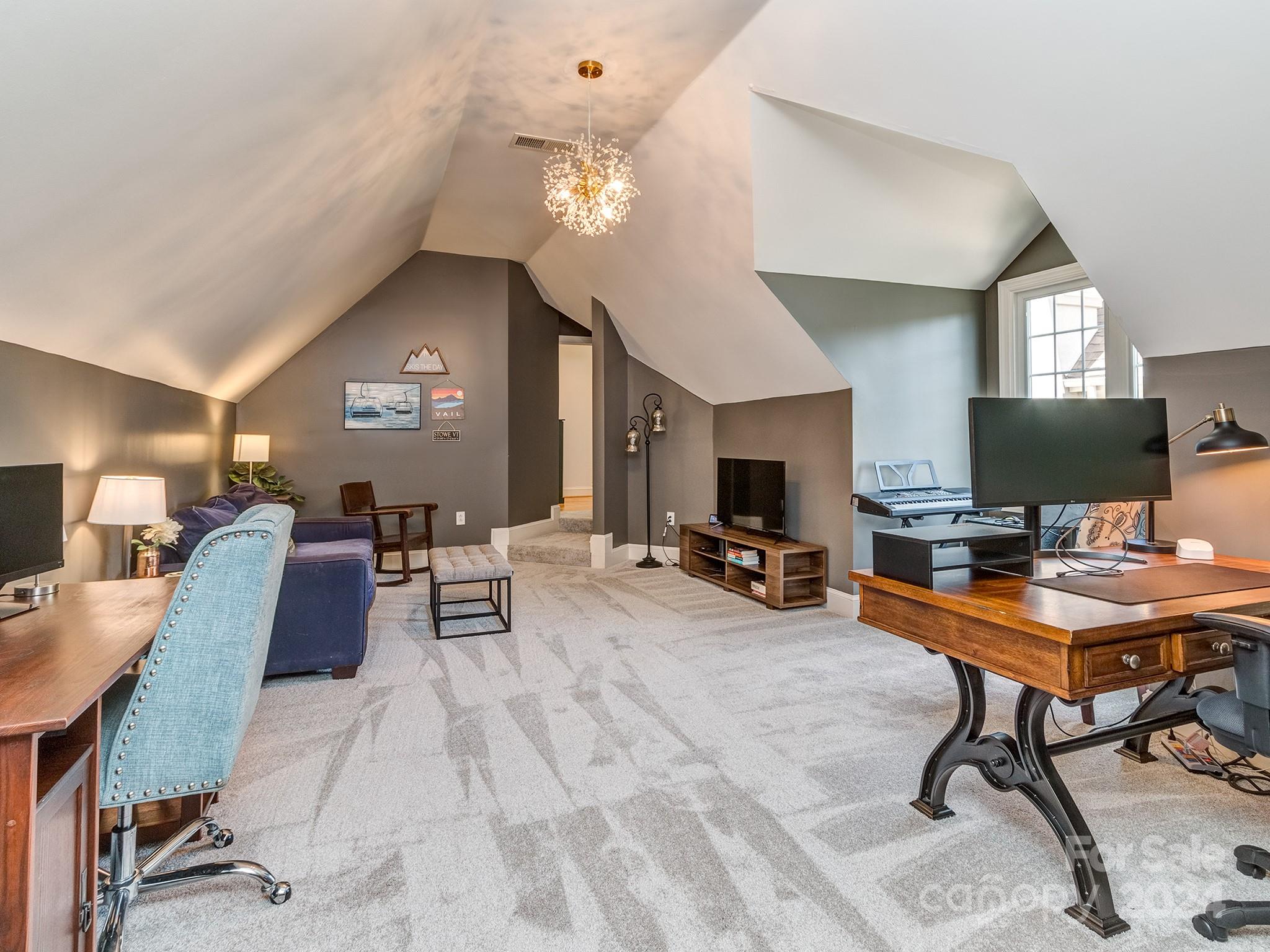 10704 Alexander Mill Drive