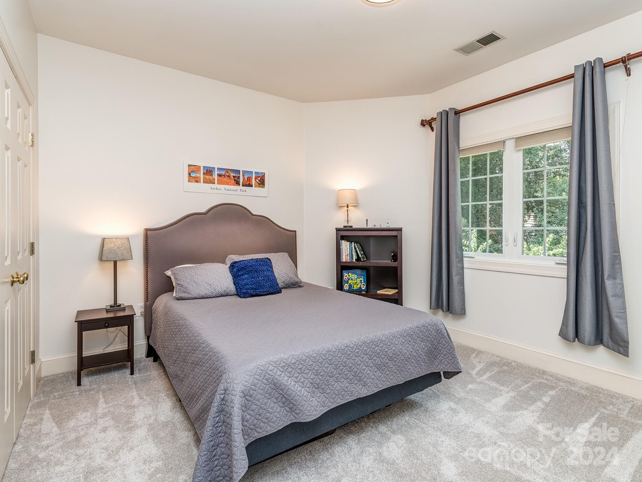 10704 Alexander Mill Drive