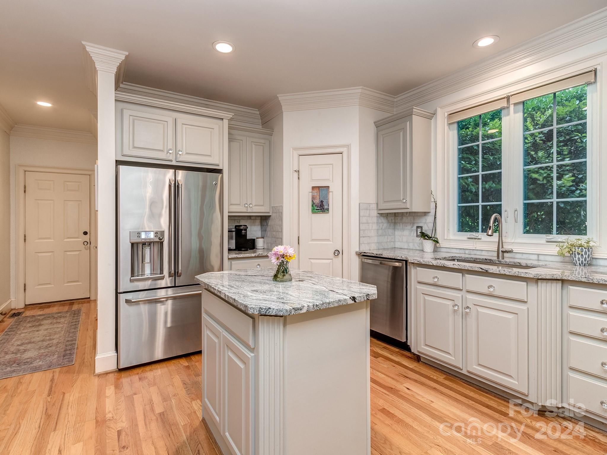 10704 Alexander Mill Drive